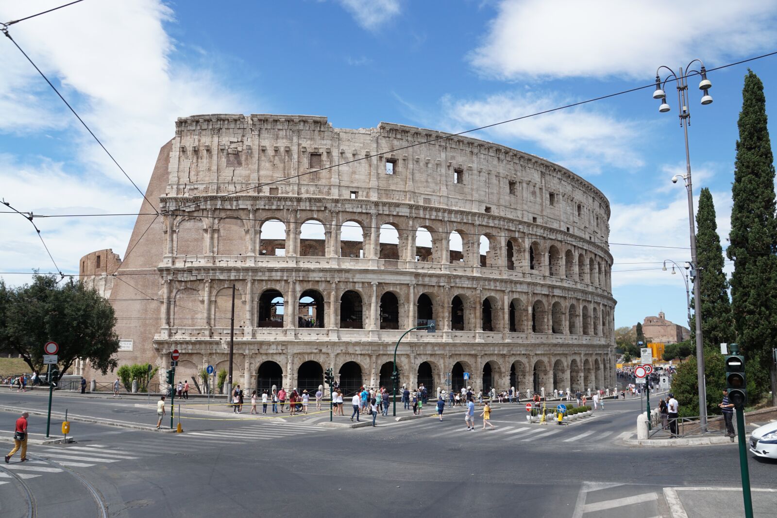 Sony ILCA-77M2 + Sony DT 16-50mm F2.8 SSM sample photo. Italy, rome, tourism photography