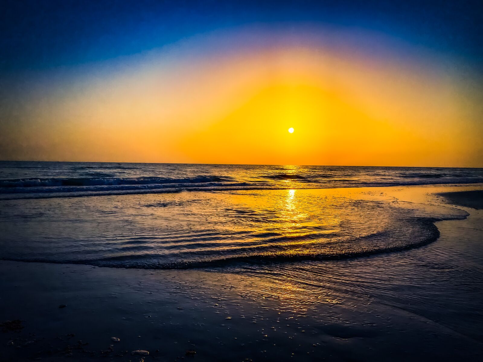 Apple iPhone 11 Pro Max sample photo. Sunset, evening, ocean photography