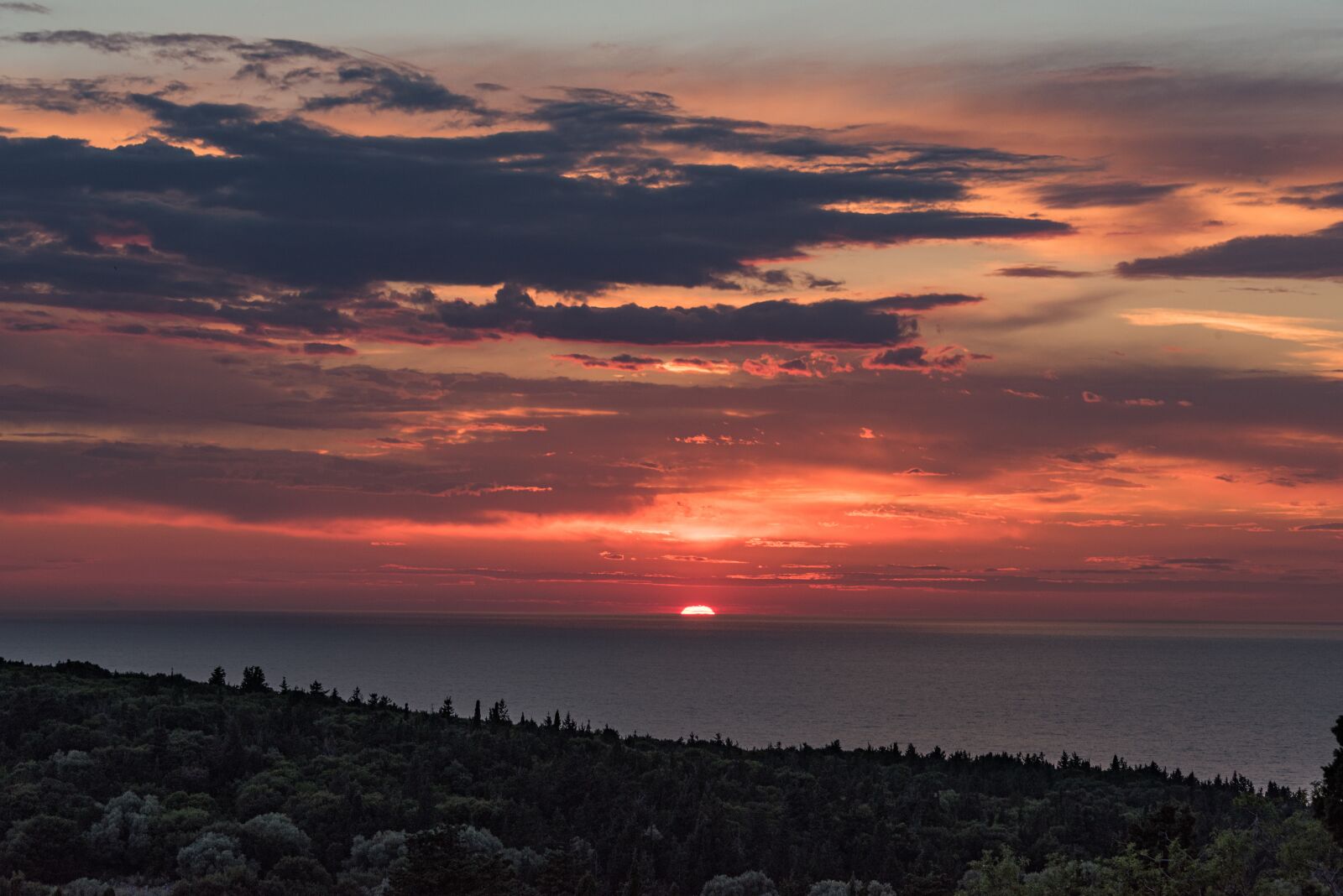 Nikon D810 sample photo. Sunset, colours, sky photography