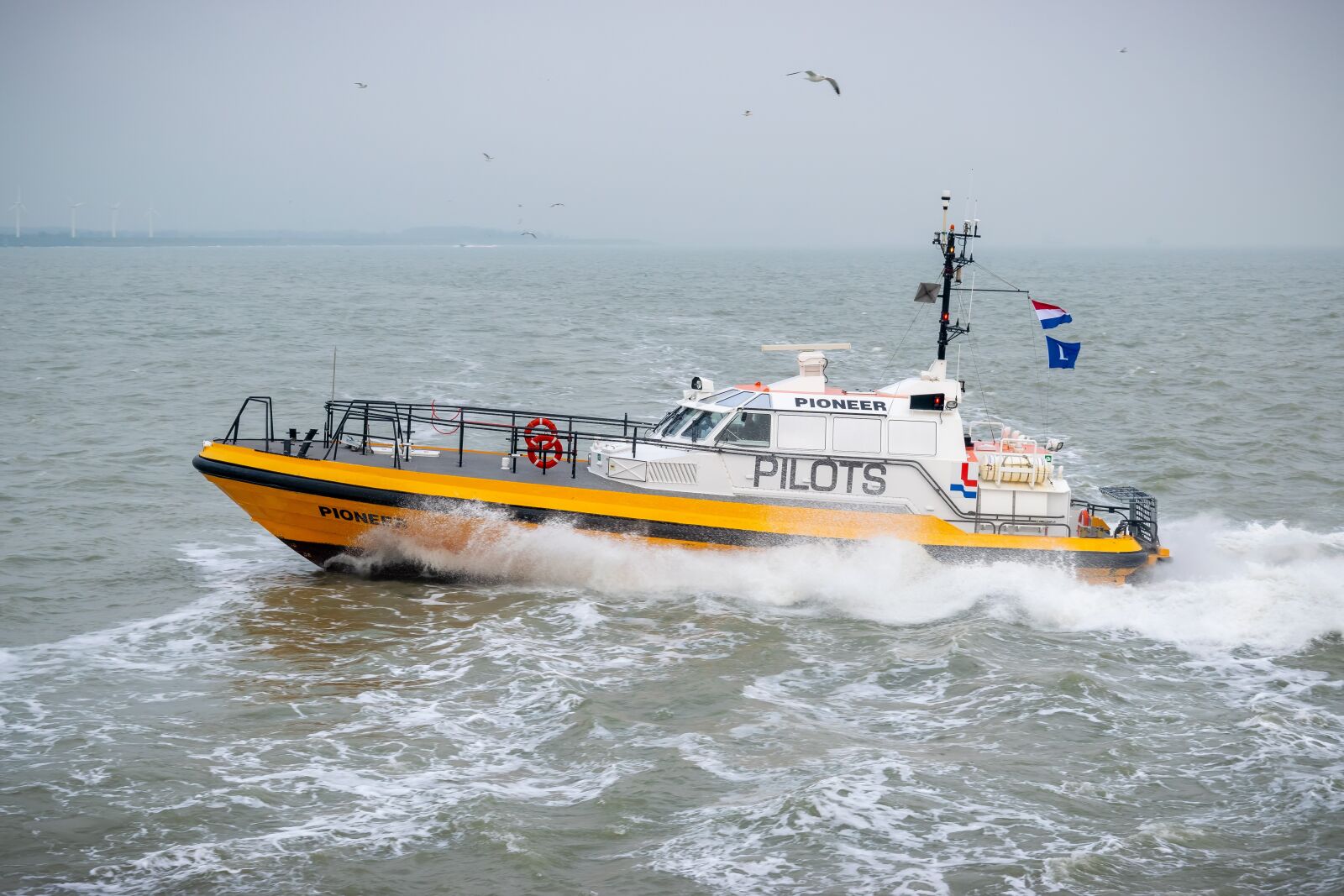 Nikon D5300 sample photo. Pilot boat, ship, pilot photography