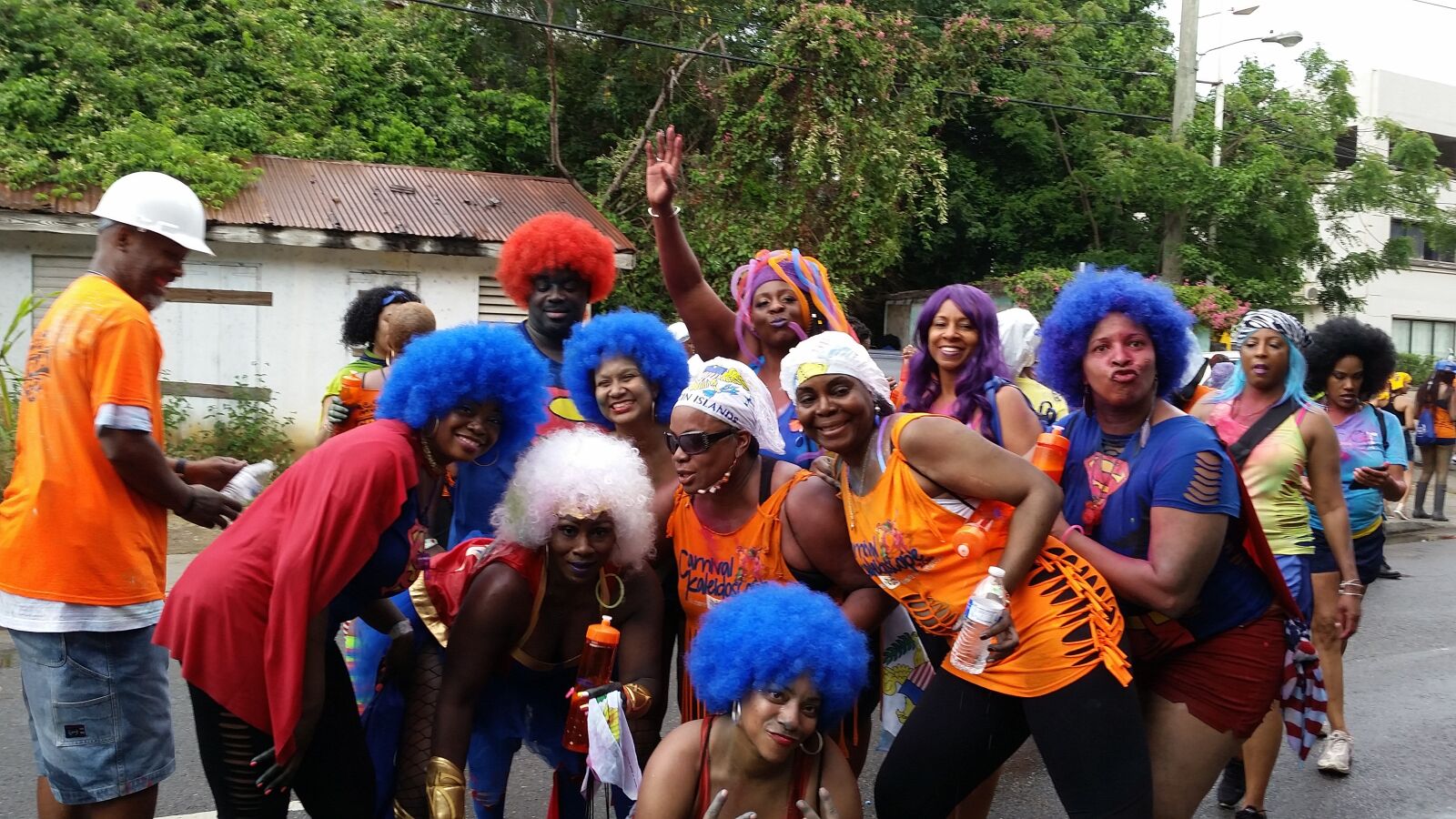 Samsung Galaxy S5 sample photo. Carnival, jouvay, people photography