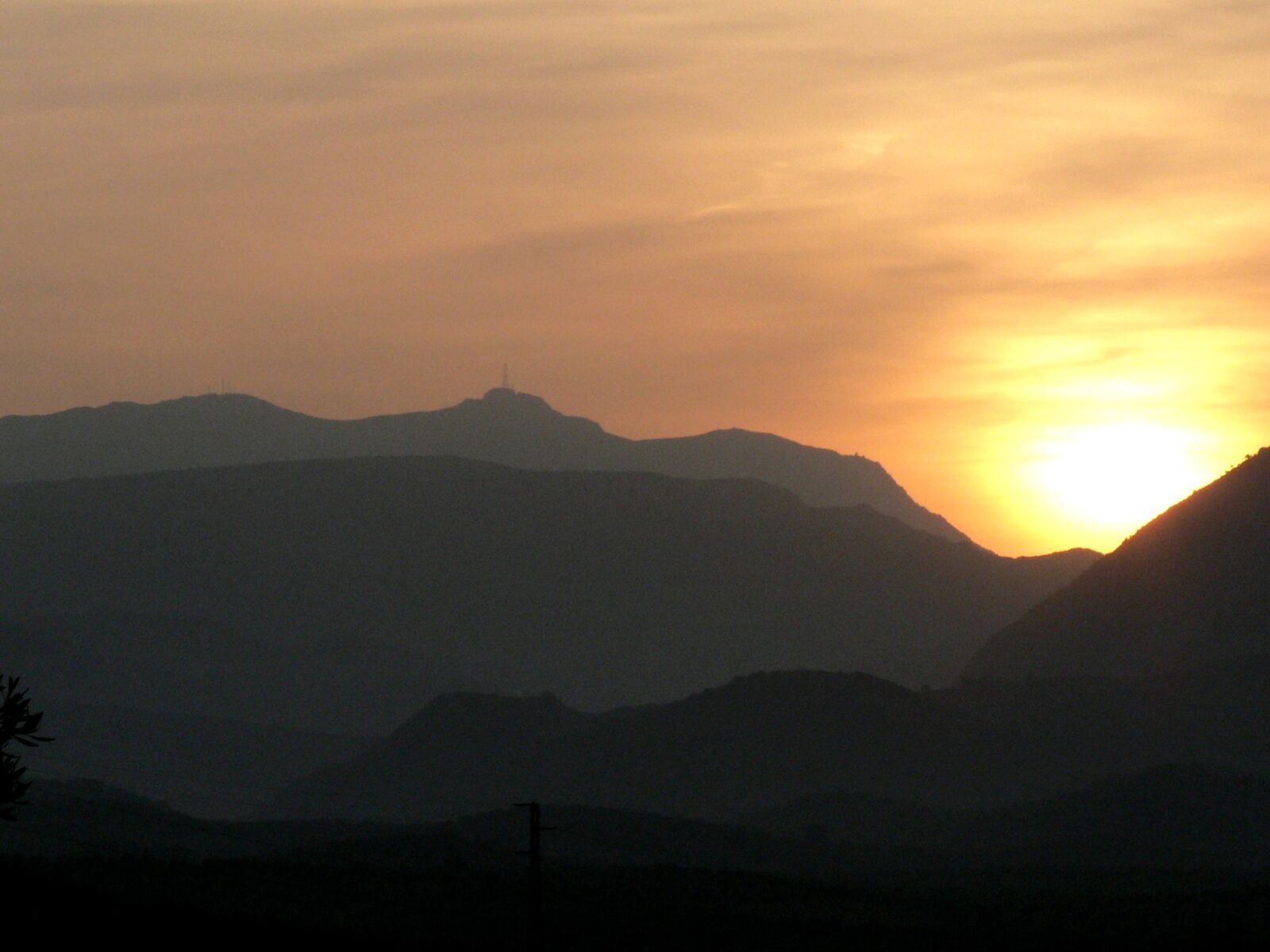 Panasonic DMC-FZ5 sample photo. Andalusia, jaen, morning, mountains photography