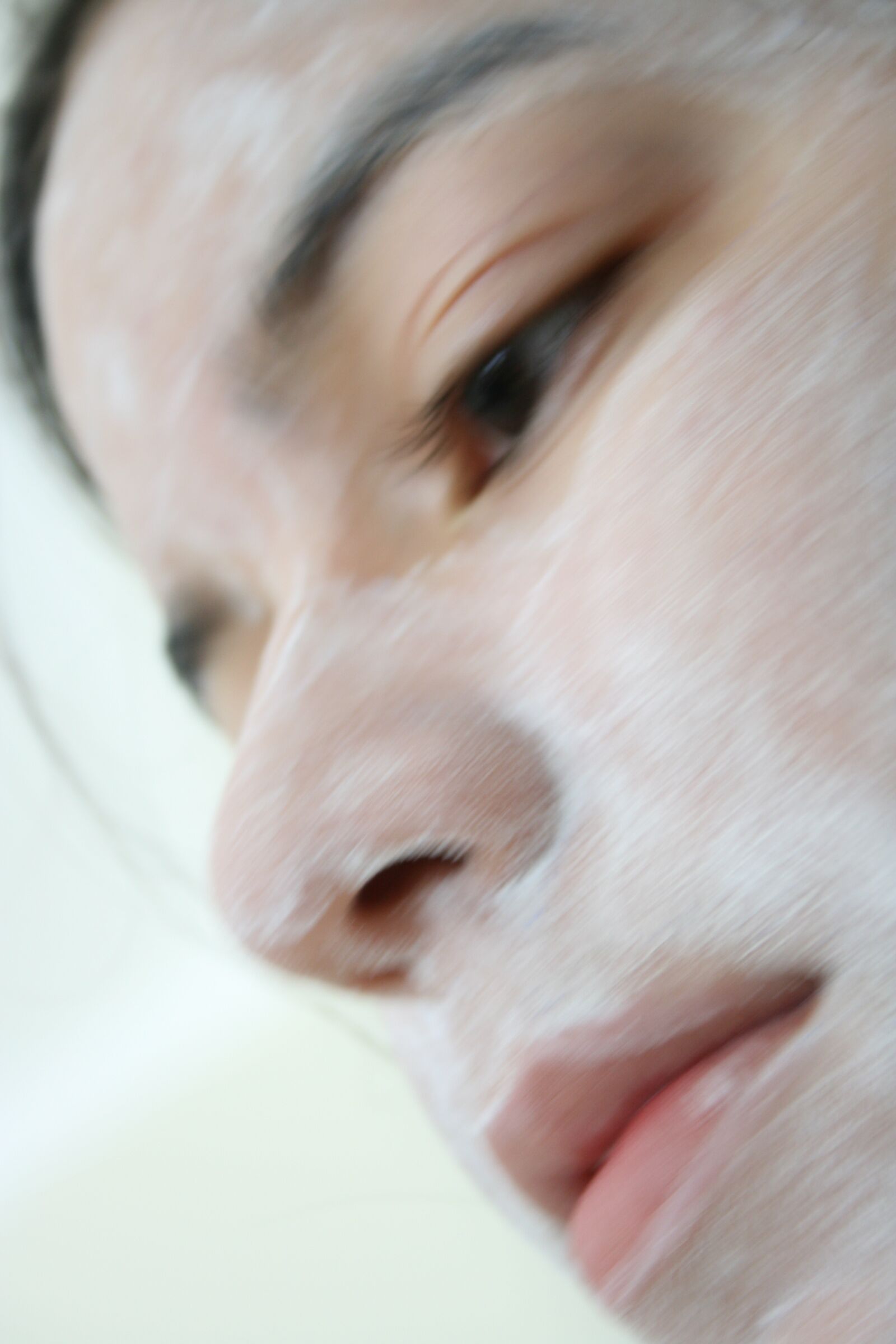 Canon EOS 400D (EOS Digital Rebel XTi / EOS Kiss Digital X) sample photo. Mask, skincare, facial photography