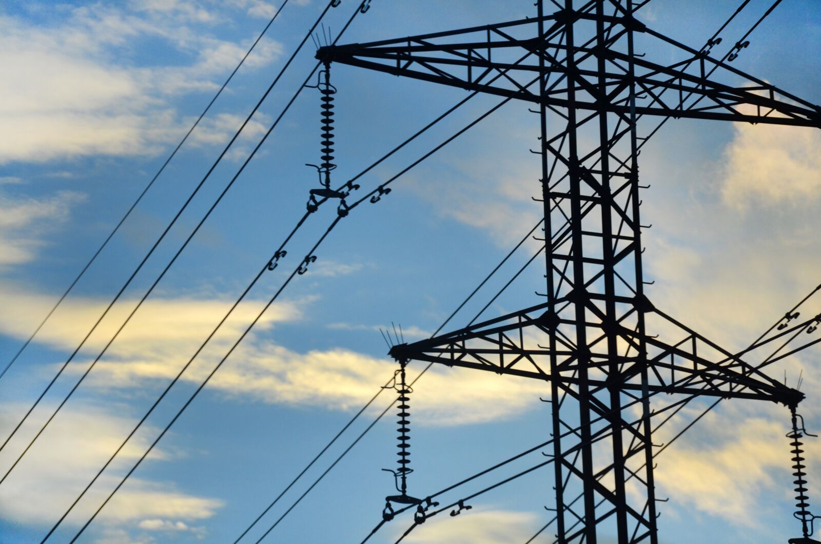 Nikon D5100 sample photo. Electricity, eletrika, leadership photography