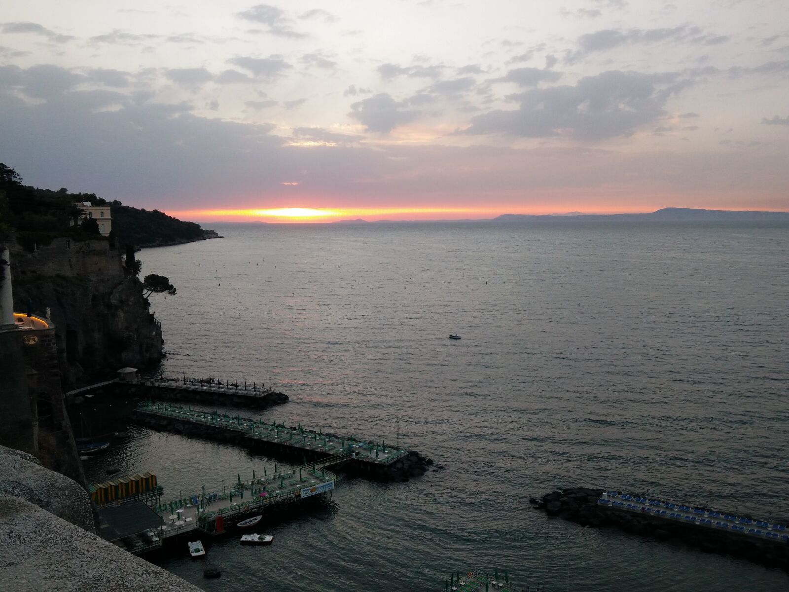 OnePlus ONE E1003 sample photo. Capri, sunset, mediterranean photography