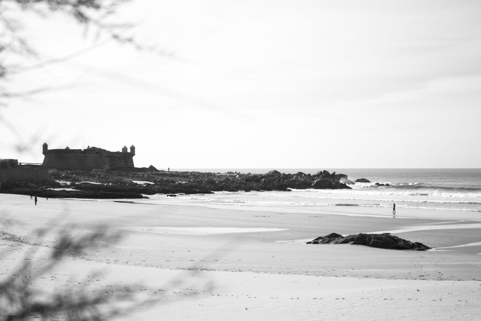 Canon EOS 700D (EOS Rebel T5i / EOS Kiss X7i) sample photo. Beach, porto, castle photography
