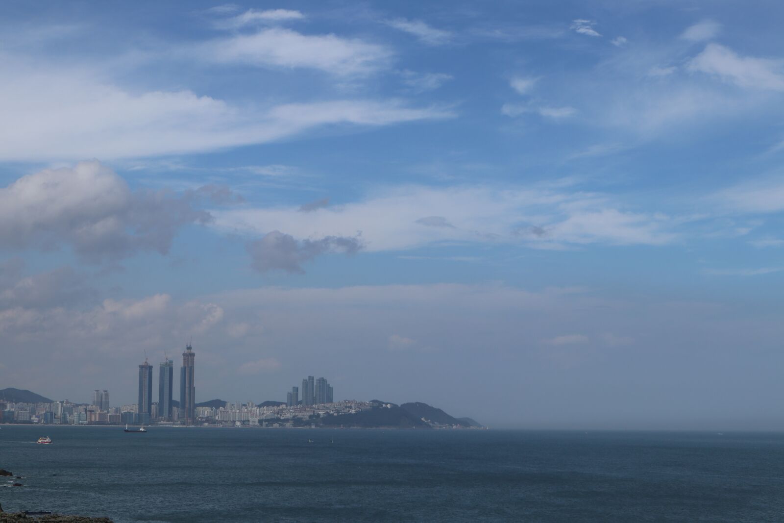 Canon EF-M 15-45mm F3.5-6.3 IS STM sample photo. Scenery, sea, calmly photography