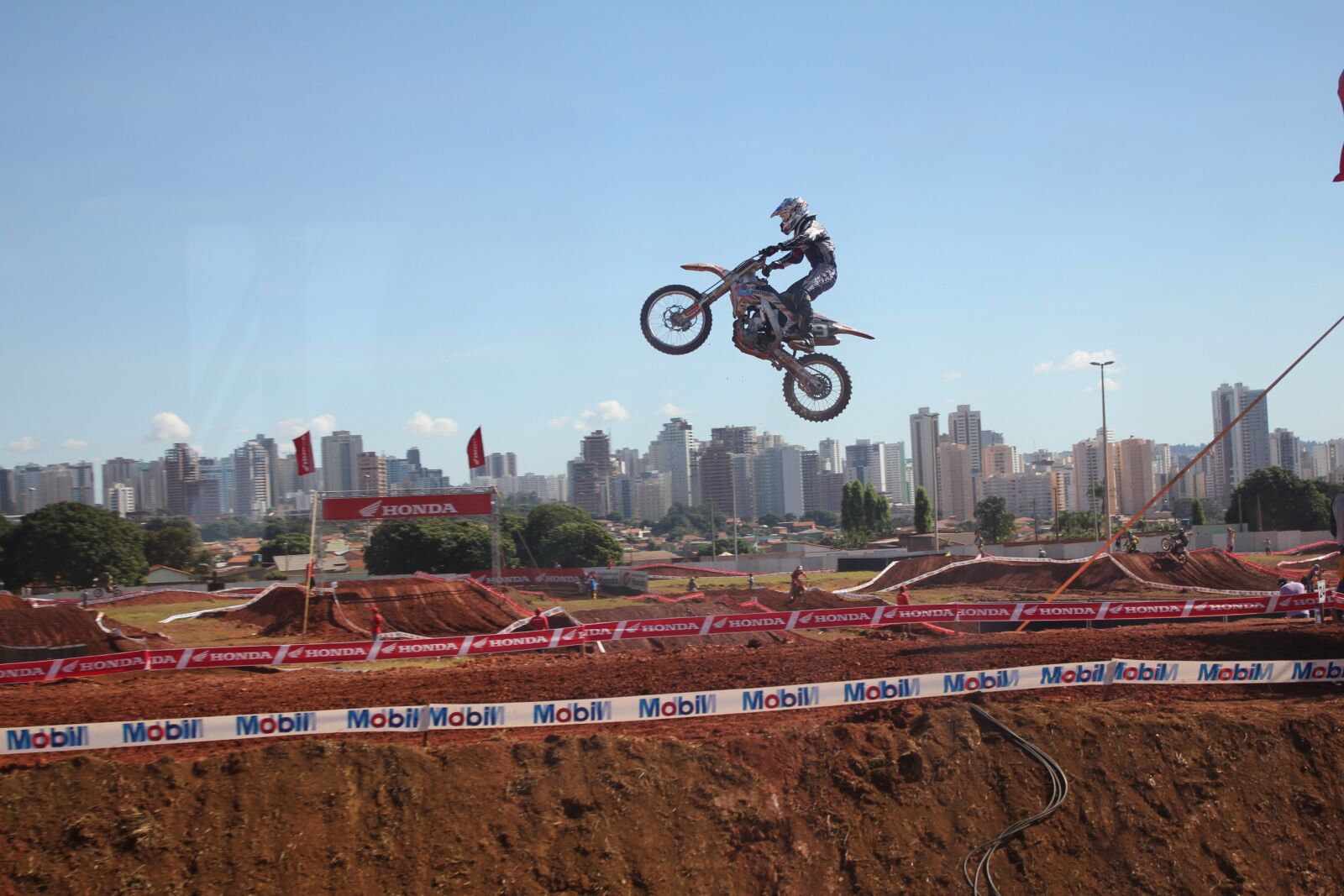 Canon EOS 550D (EOS Rebel T2i / EOS Kiss X4) sample photo. Bike, championship, motocross photography