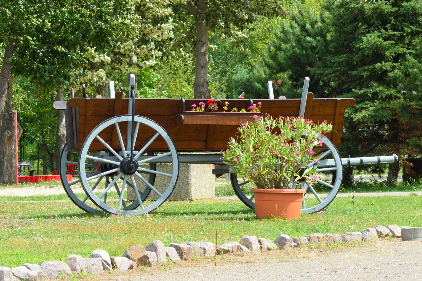 Nikon D3200 sample photo. Cart, old, hay wagon photography