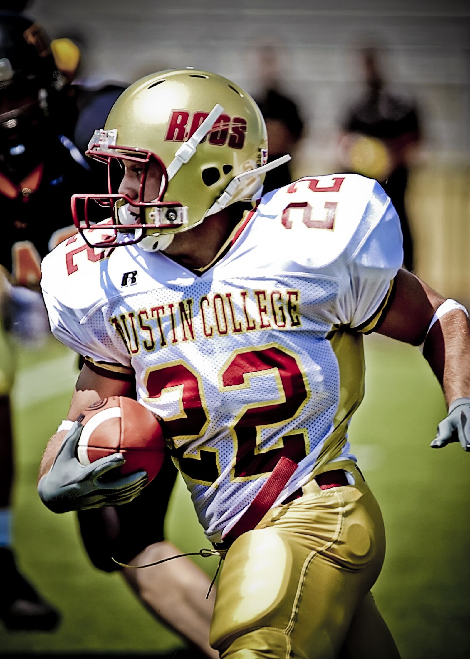 Canon EOS 20D sample photo. Football, american football, running photography