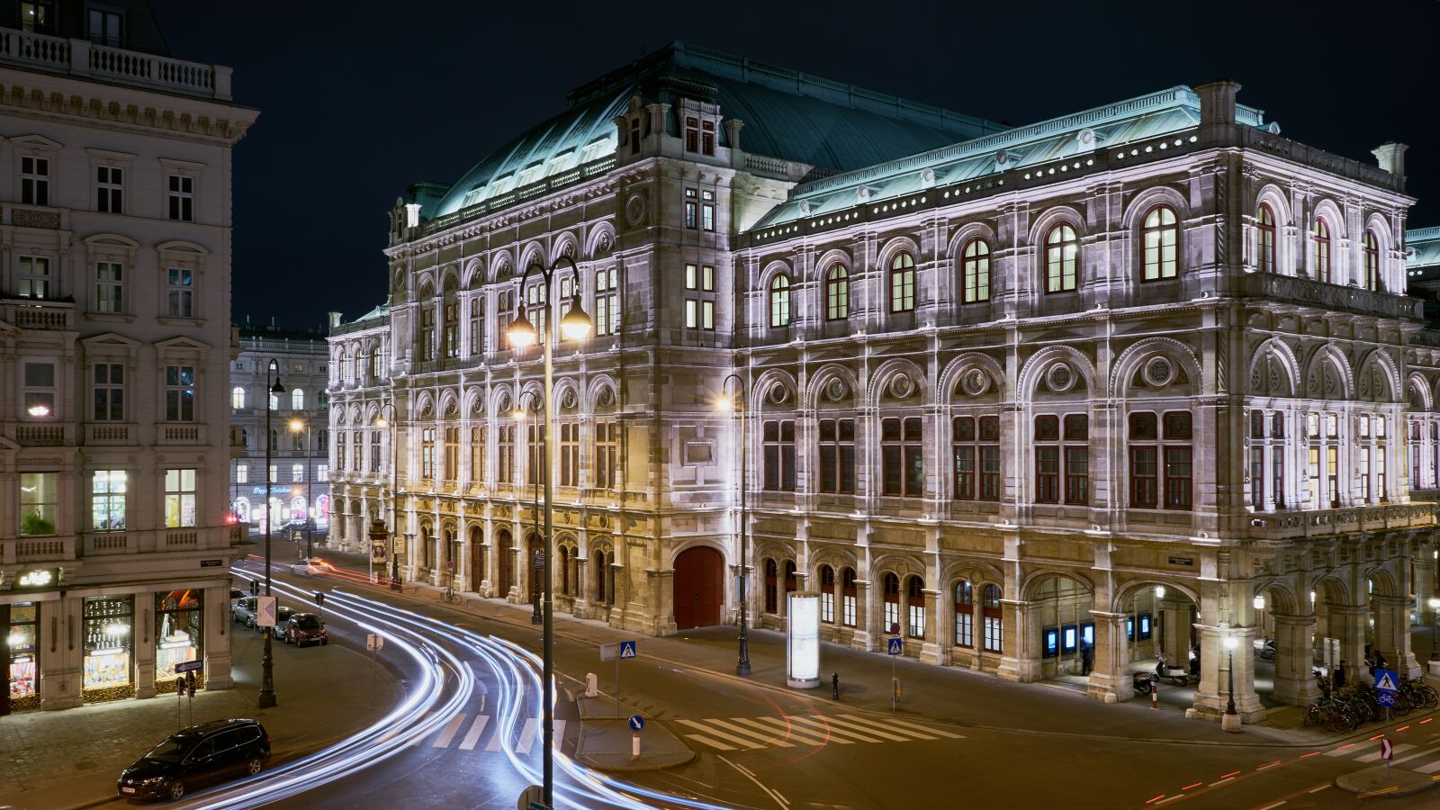 Sony a7 II sample photo. Architecture, buildings, city photography