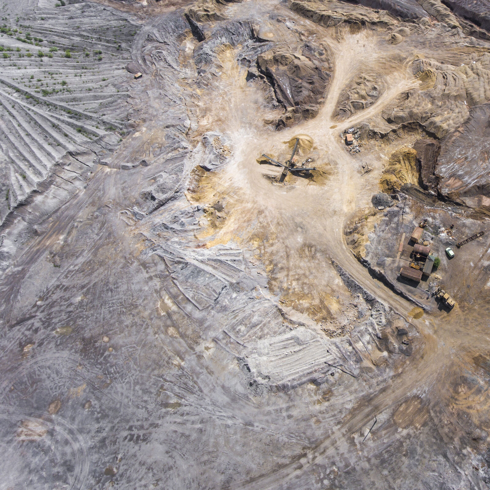DJI FC330 sample photo. Above, activity, aerial, colors photography