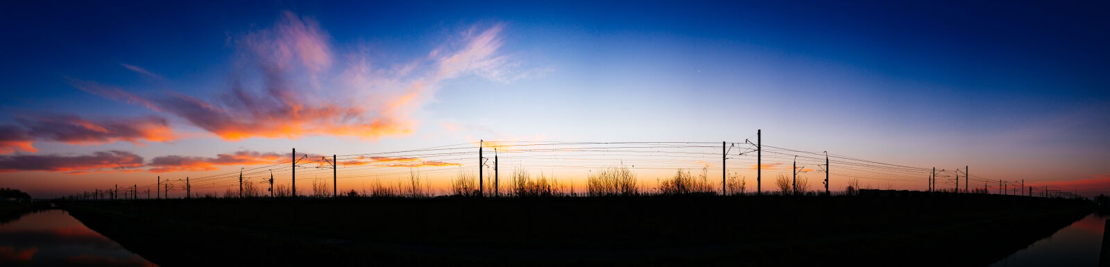 Fujifilm X100T sample photo. Silhouette, of, street, post photography