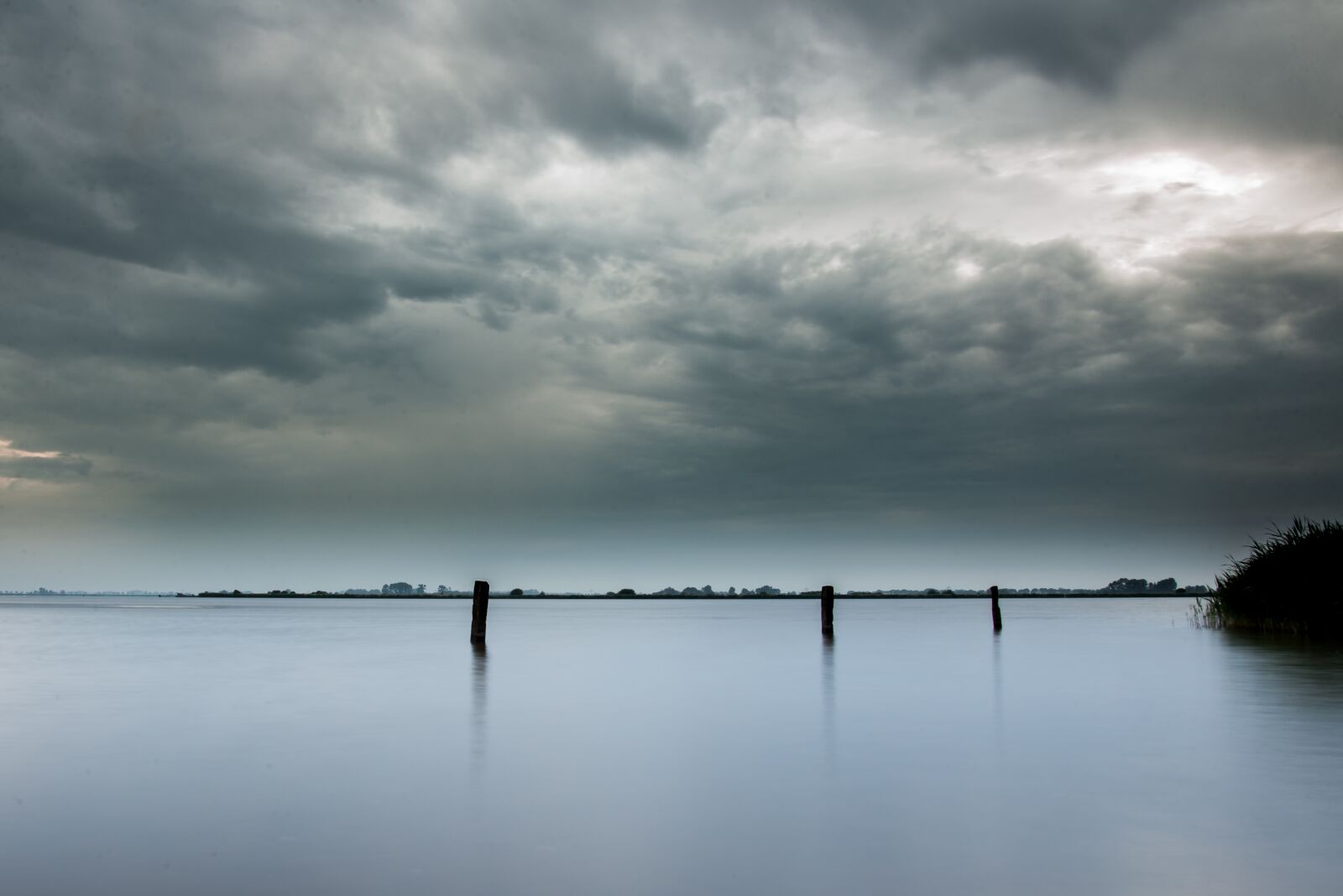 Nikon D600 sample photo. Lake, exposure, flat photography