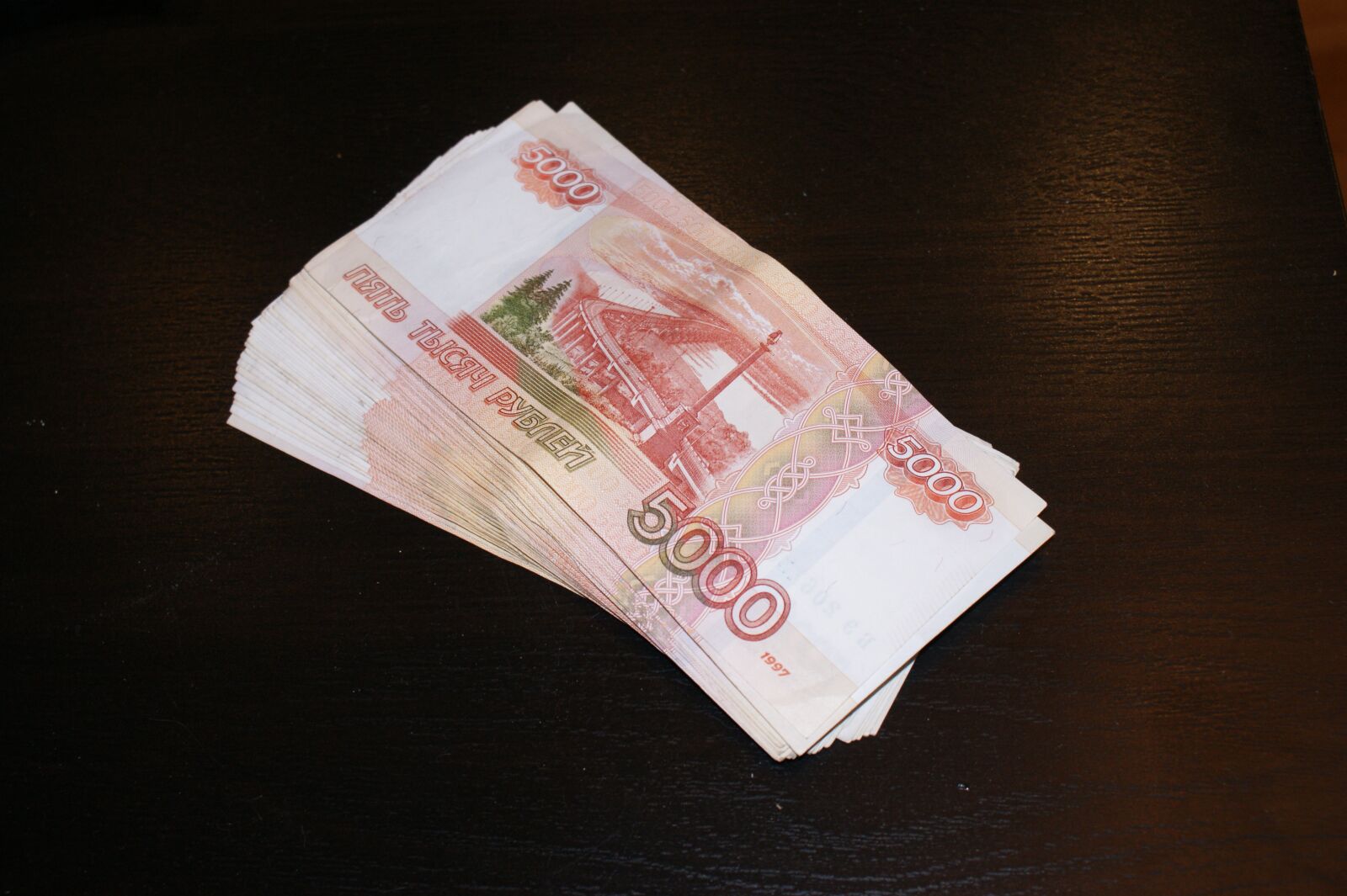Sony Alpha DSLR-A350 sample photo. Bills, 5, five photography