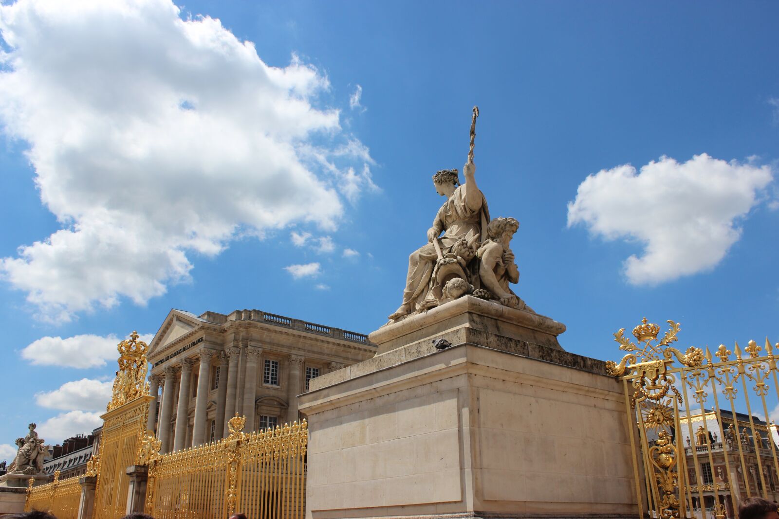 Canon EOS 600D (Rebel EOS T3i / EOS Kiss X5) sample photo. Versailles, france, architecture photography