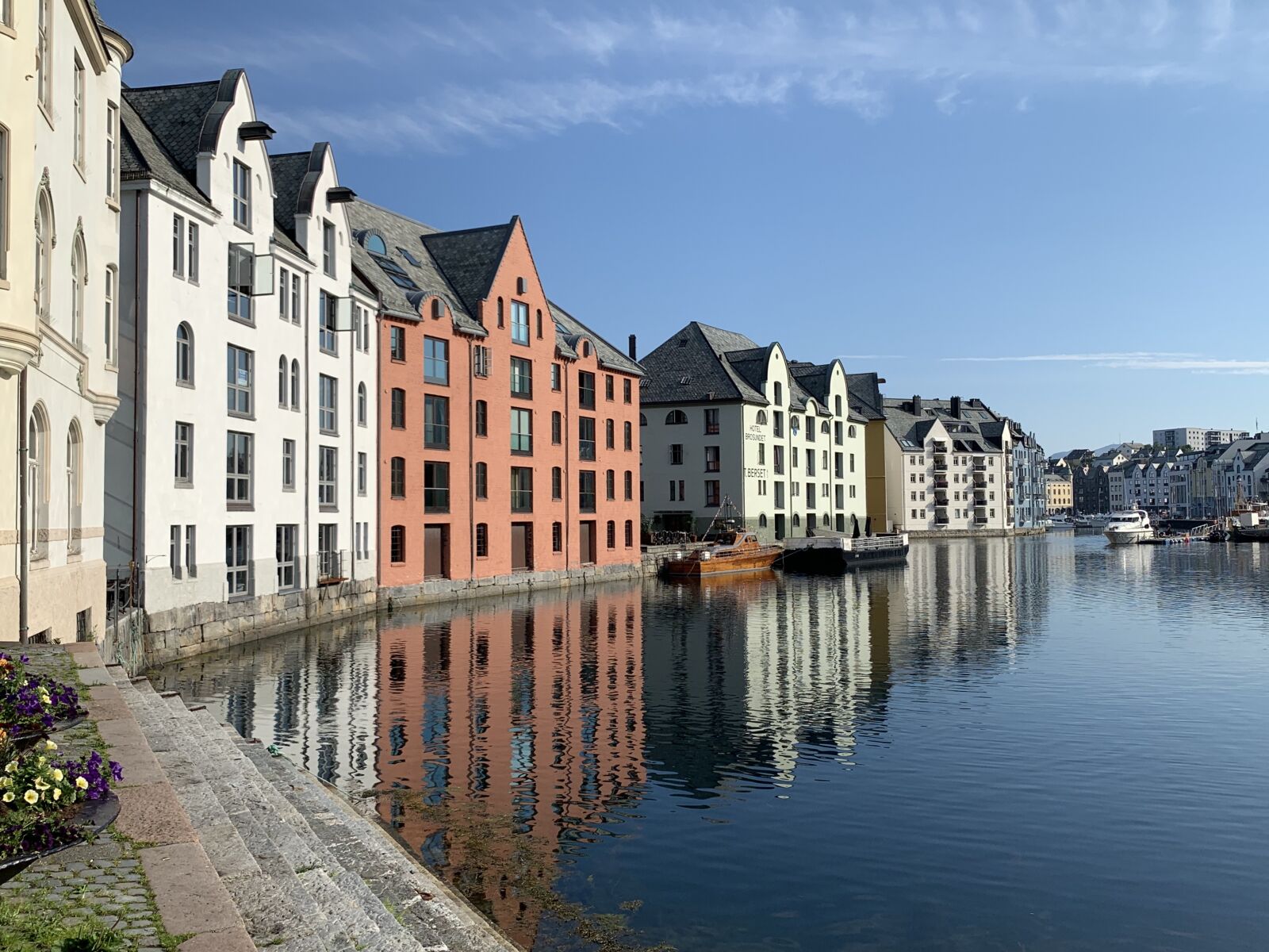 Apple iPhone XS sample photo. Copenhagen, buildings, denmark photography