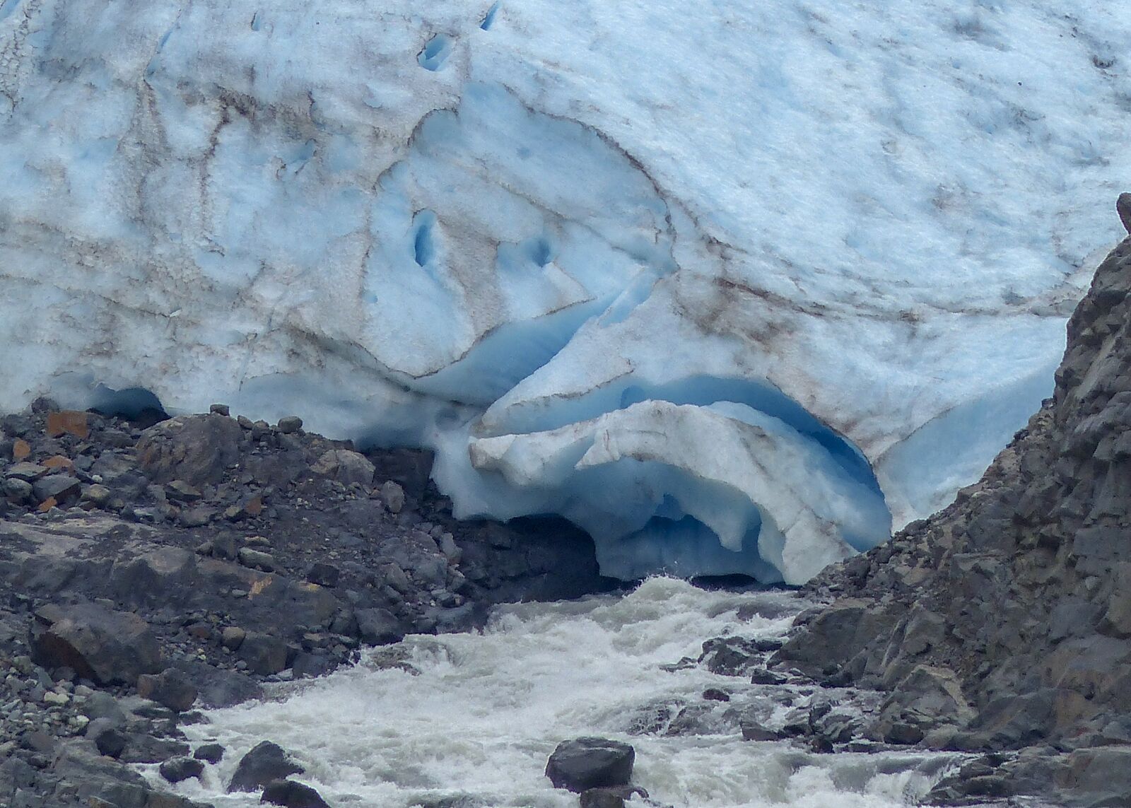 Panasonic Lumix DMC-FZ200 sample photo. Glacier, melting, ice photography