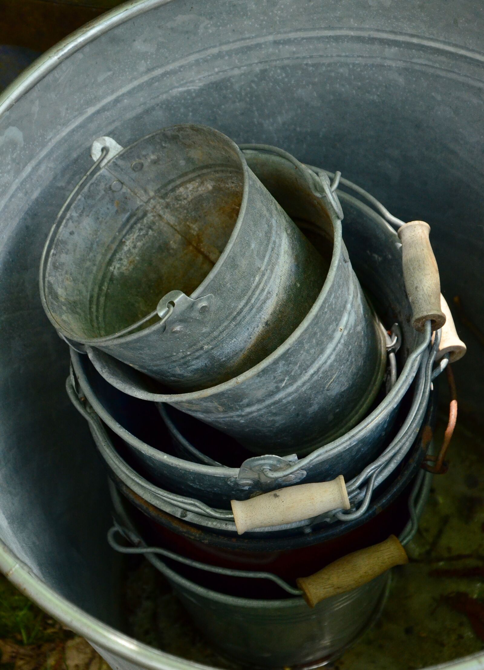 Nikon D5100 sample photo. Sheet, metal bucket, old photography