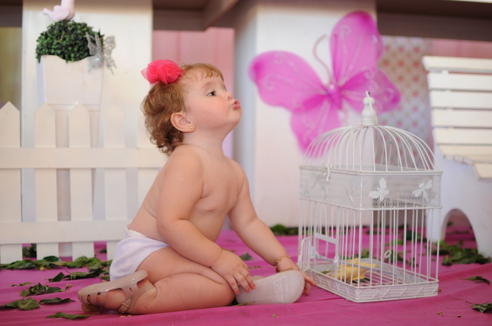 Nikon D300S sample photo. Children's decoration, party, joy photography