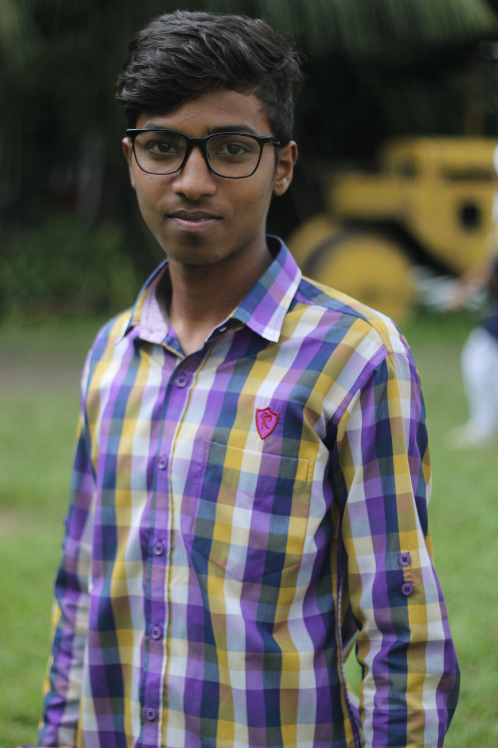 Canon EOS 60D + Canon EF 50mm F1.8 II sample photo. Its me, new look photography