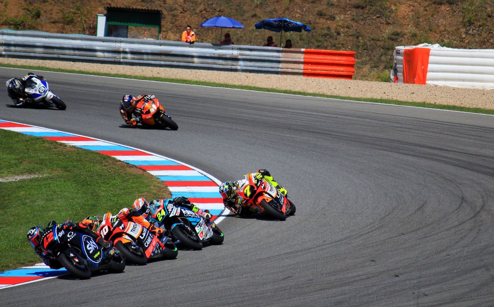 Canon EF-S 55-250mm F4-5.6 IS STM sample photo. Brno, moto2, race photography