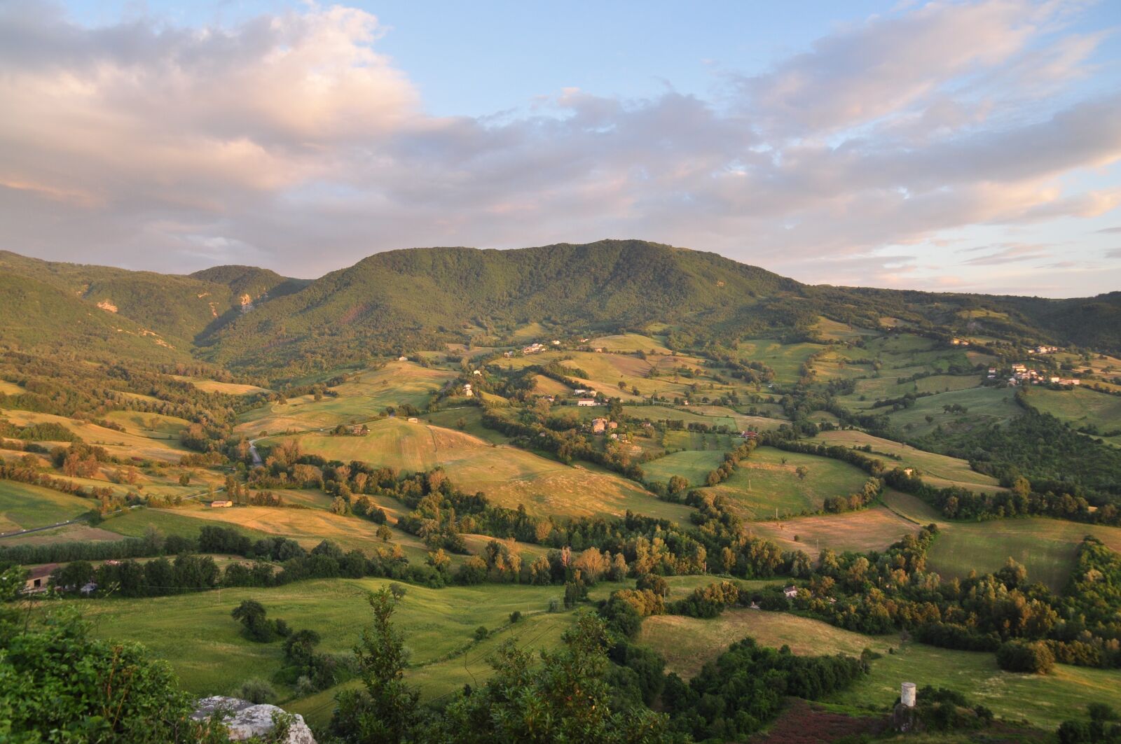 Nikon D5000 sample photo. Pennabilli, valmarecchia, landscape photography