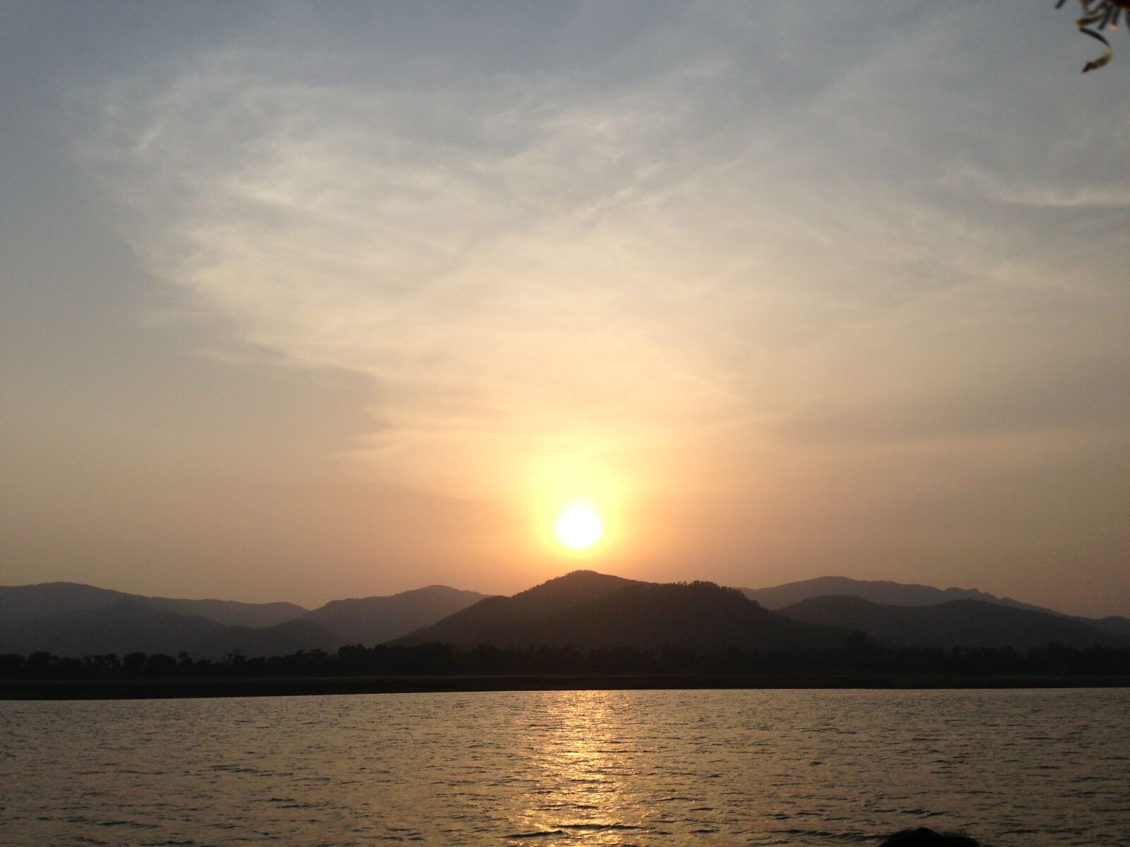 Apple iPhone 5 sample photo. Evening, mountains, nature, river photography