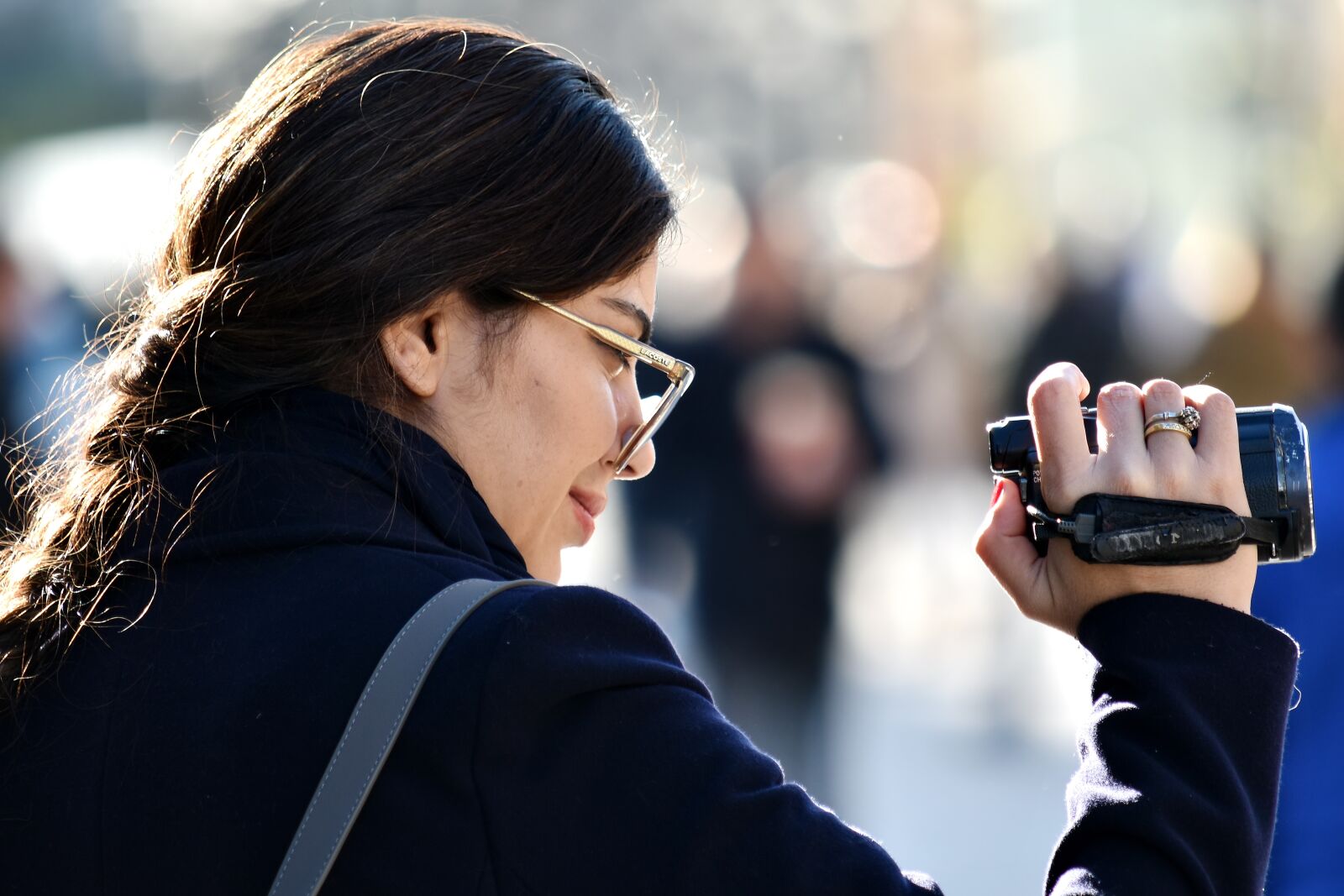 Nikon D5500 sample photo. Businesswoman, camcorder, confident, move photography