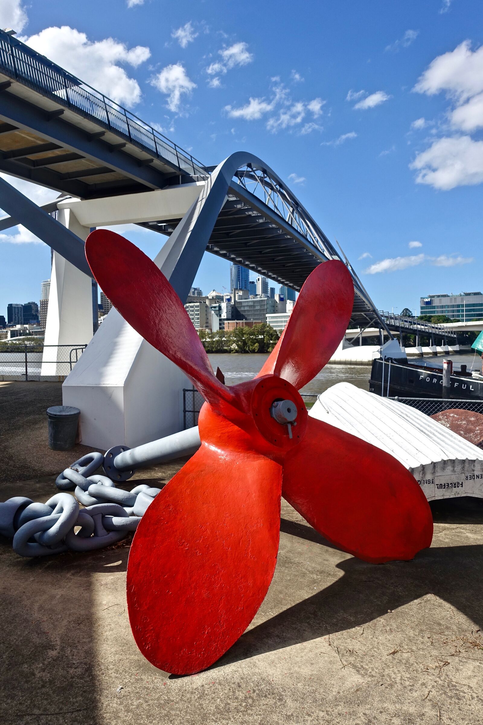 Sony Cyber-shot DSC-RX100 III sample photo. Propeller, red, ship photography