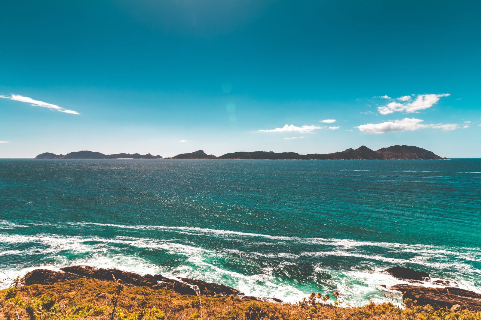 Canon EF-S 10-18mm F4.5–5.6 IS STM sample photo. Islands, cíes, galicia photography