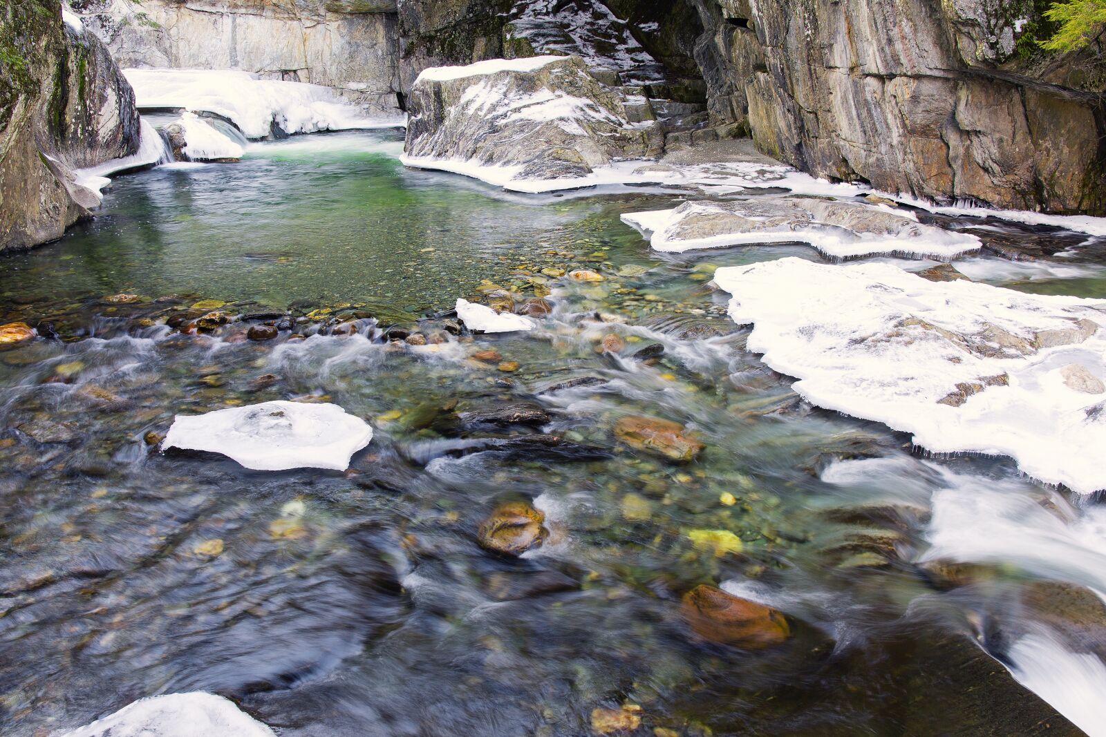 Canon EF 24-70mm F4L IS USM sample photo. Warren falls, pool, water photography