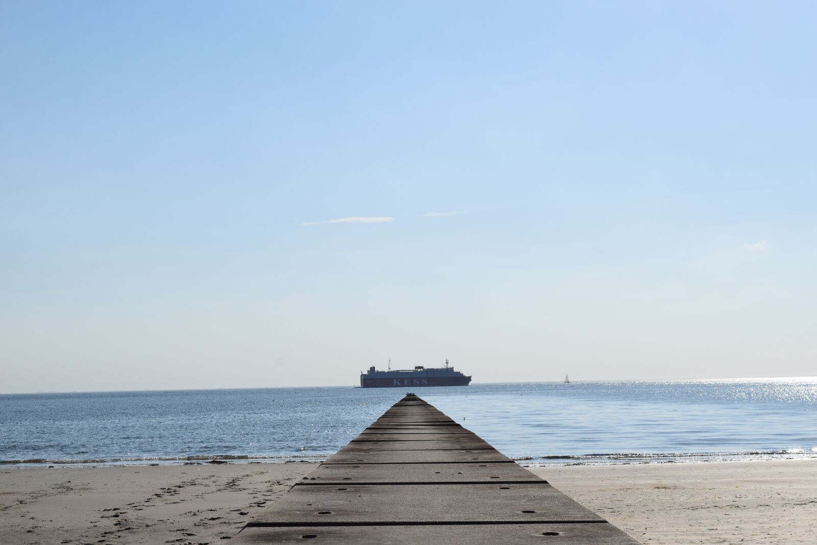 Nikon D3300 sample photo. Borkum, symmetry, north sea photography