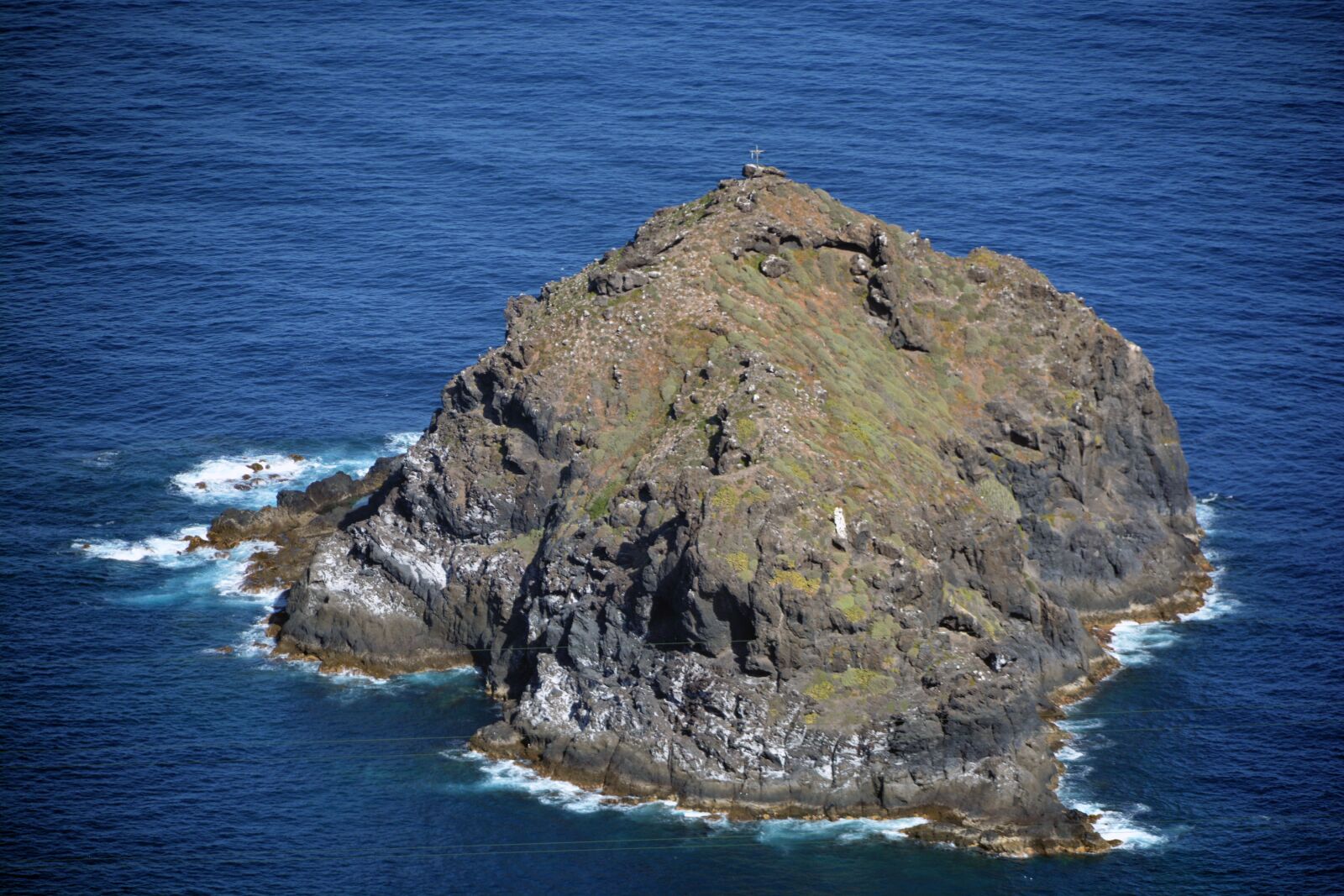 Nikon D7100 sample photo. Island, rocks, ocean photography