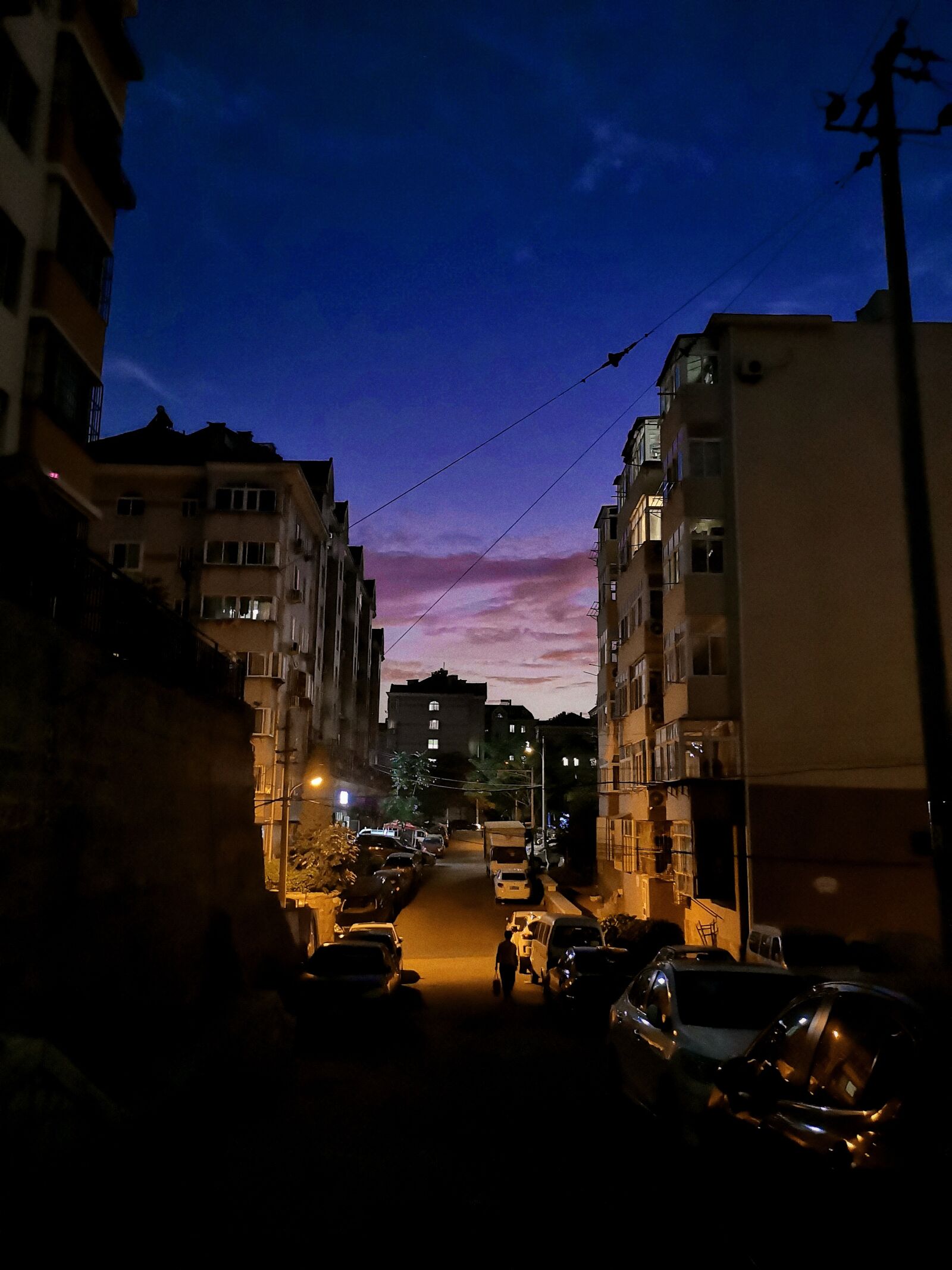 HUAWEI P20 Pro sample photo. Sunset, owned people, night photography