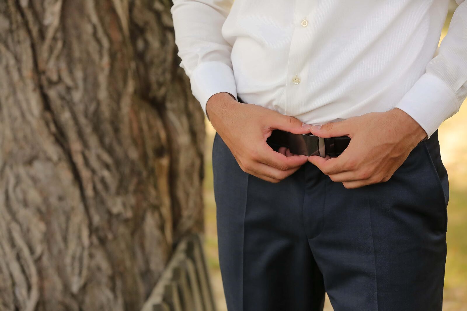Canon EOS 5D Mark III sample photo. Pants, belt, buckle, businessman photography