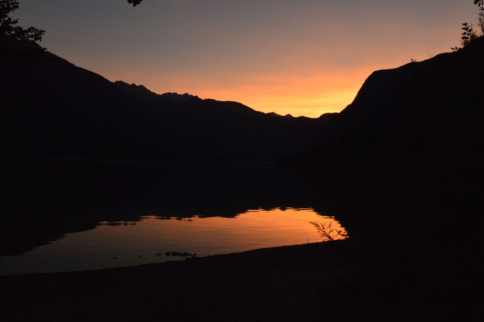 Nikon D3200 sample photo. Sunset, bohinské lake photography