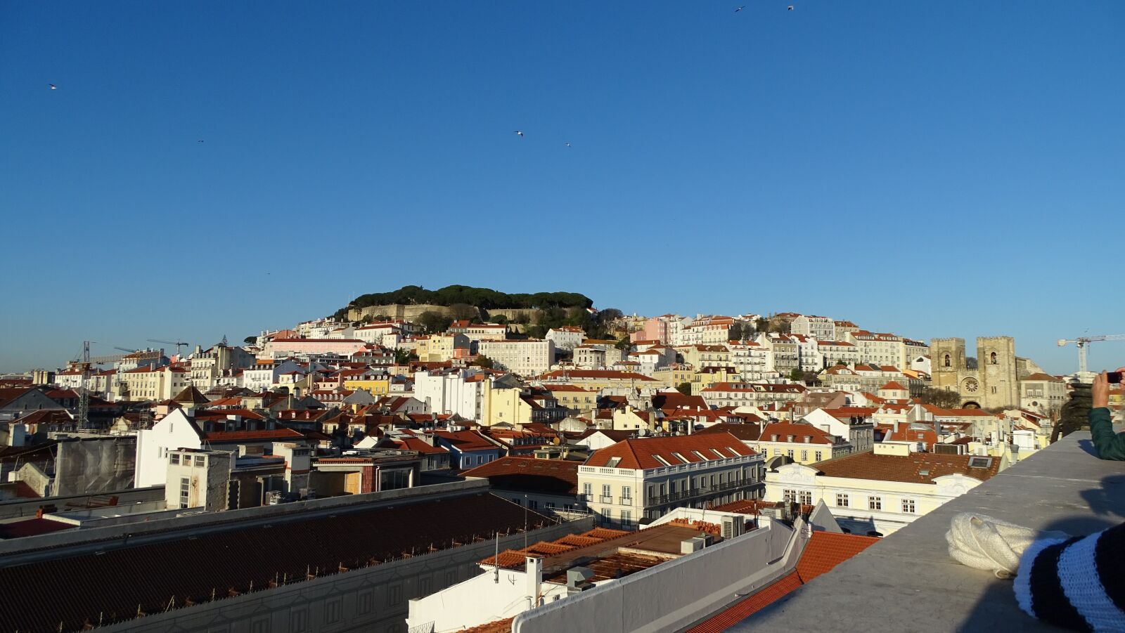 Sony Cyber-shot DSC-HX400V sample photo. Lisbon, castle, portugal photography