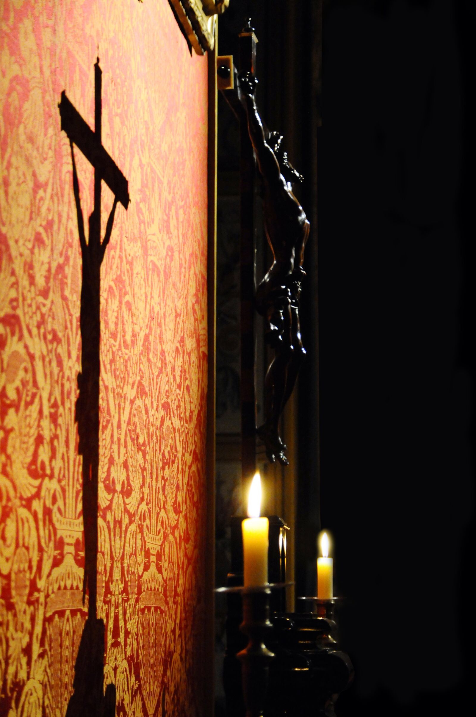 Nikon D300 sample photo. Castle, crucifix, christ photography