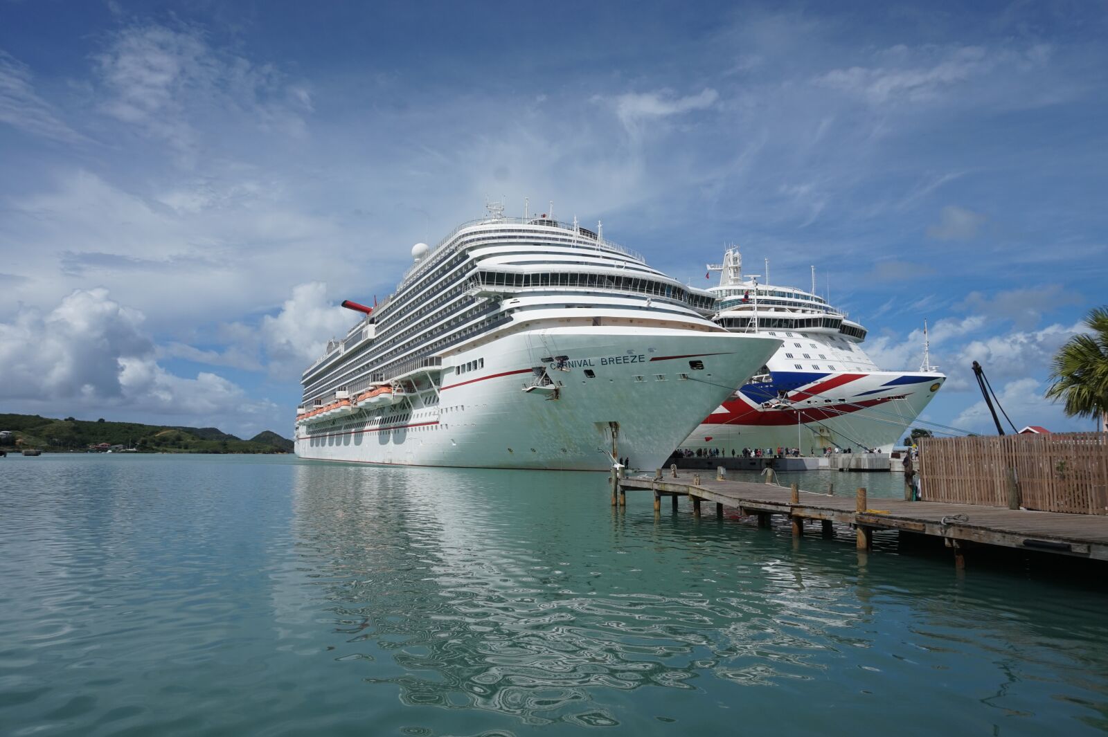 Sony Alpha a5000 (ILCE 5000) sample photo. Ship, boat, water photography