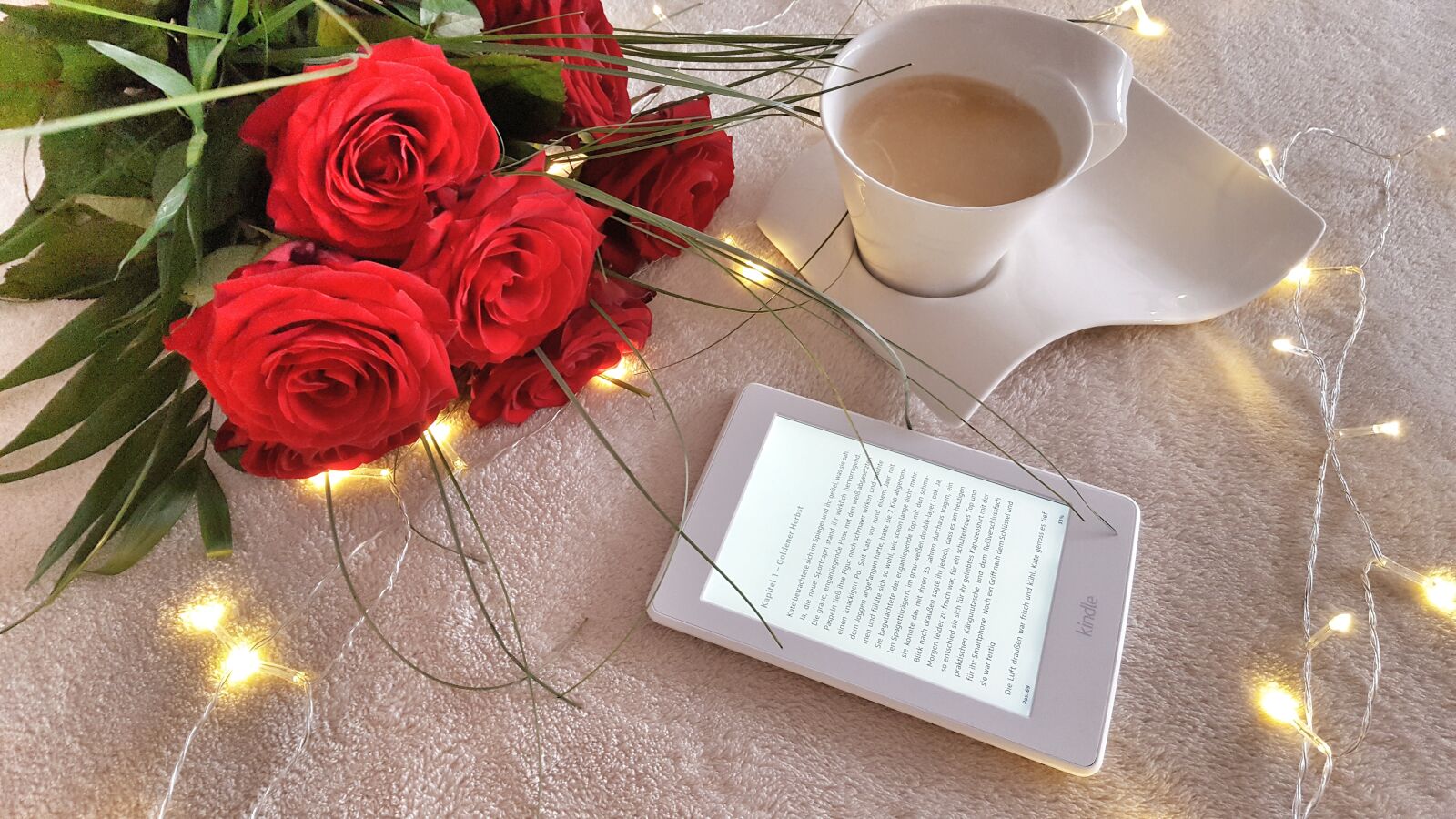 Samsung Galaxy S6 sample photo. Ebook, reader, roses photography