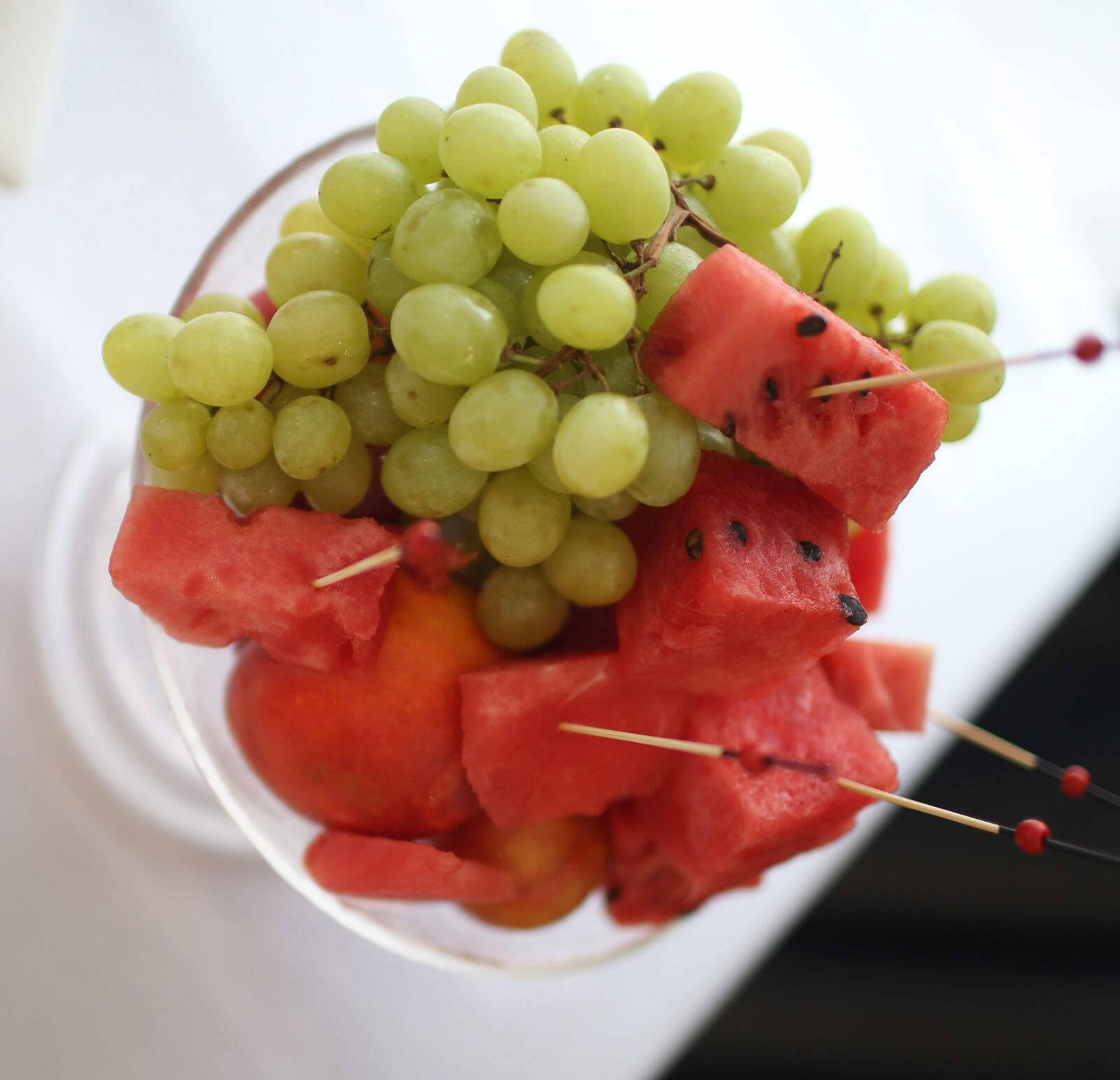 Canon EF 35mm F1.4L USM sample photo. Fruit, watermelon, grapes photography