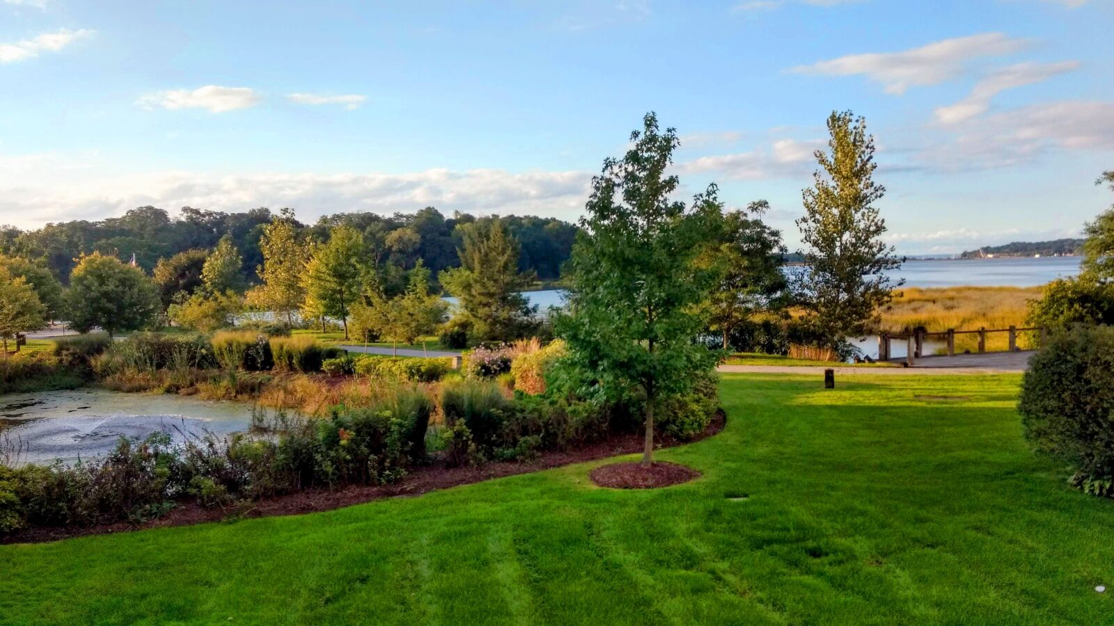 Motorola Moto Z Play Droid sample photo. Garden, lawn, bay photography