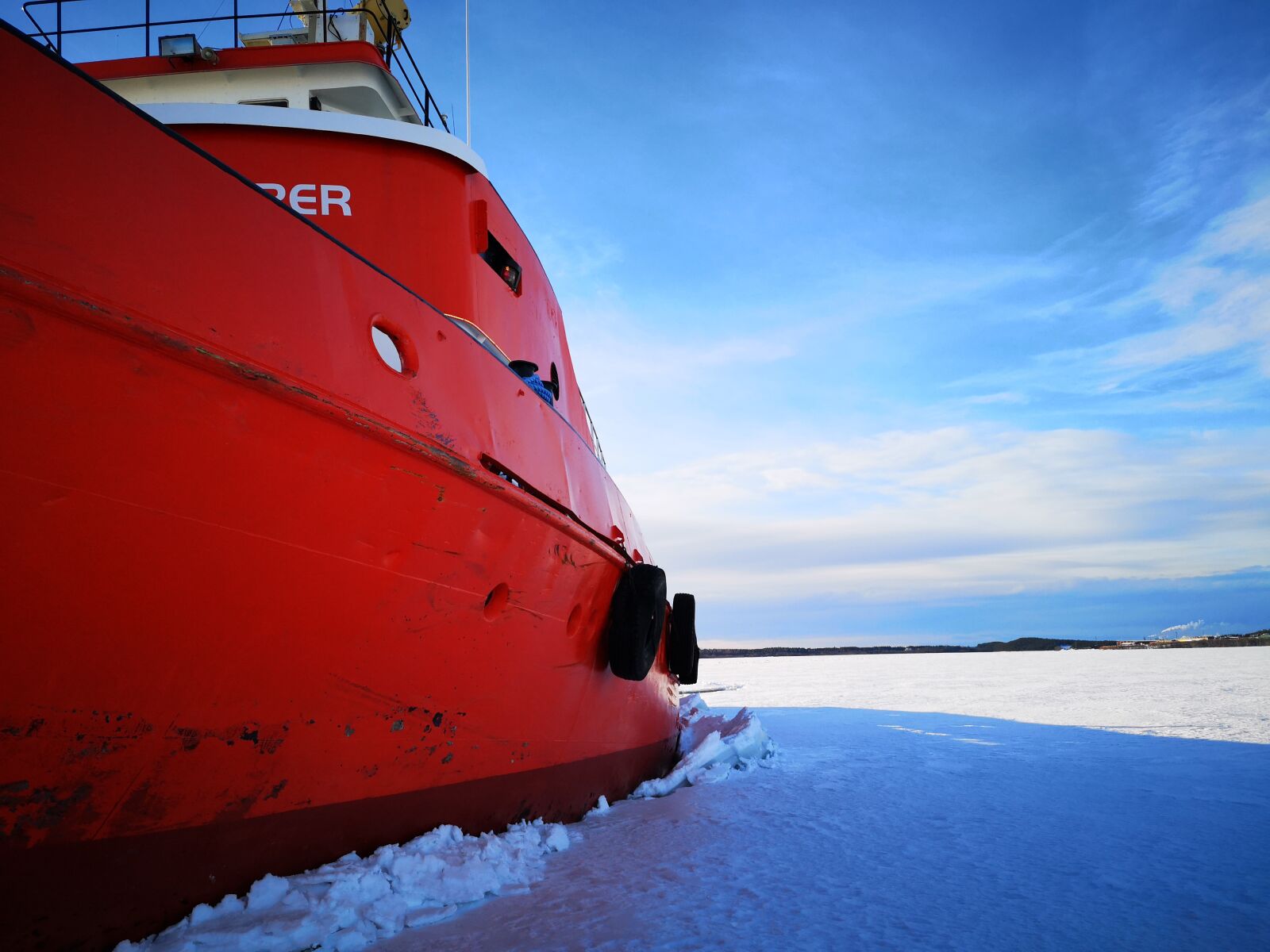 HUAWEI P20 sample photo. Icebreaker, cold, scandinavia photography
