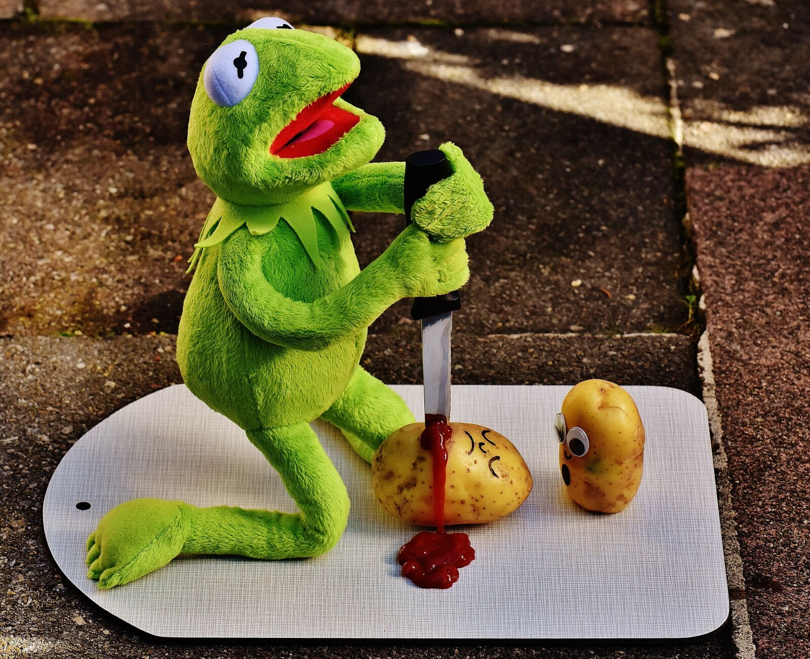 Nikon D7200 sample photo. Potatoes, knife, ketchup photography
