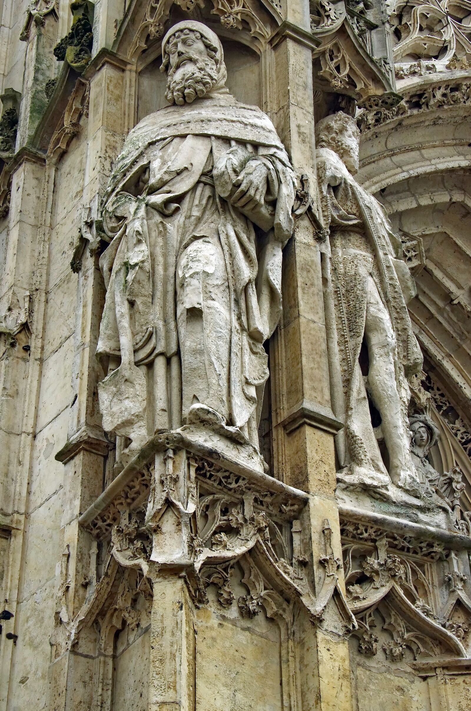 Pentax K-5 sample photo. St riquier, abbey, statue photography