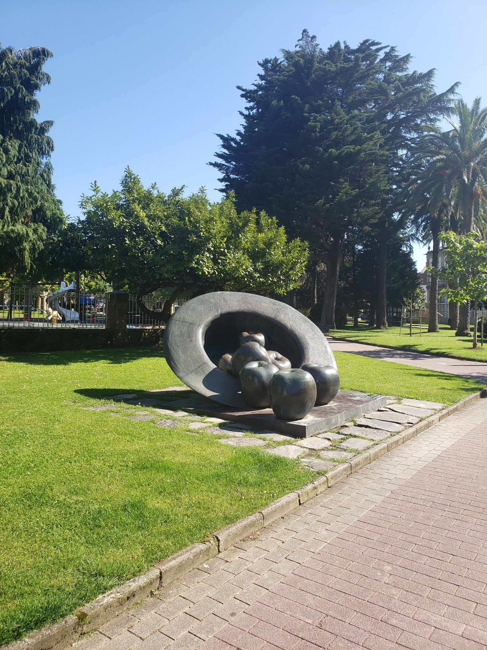 Samsung Galaxy S9 sample photo. Escultura, bronce, oviedo photography