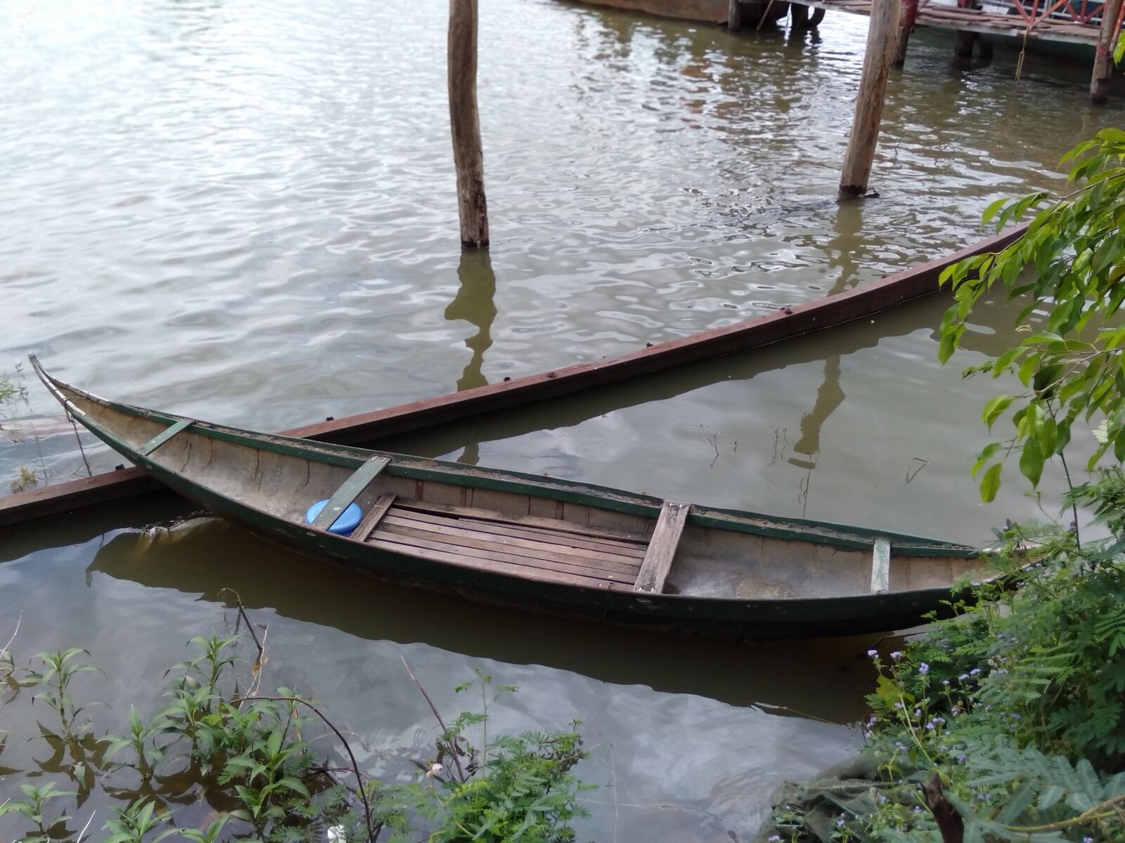 OPPO A3S sample photo. Boat, wooden boat, lak photography