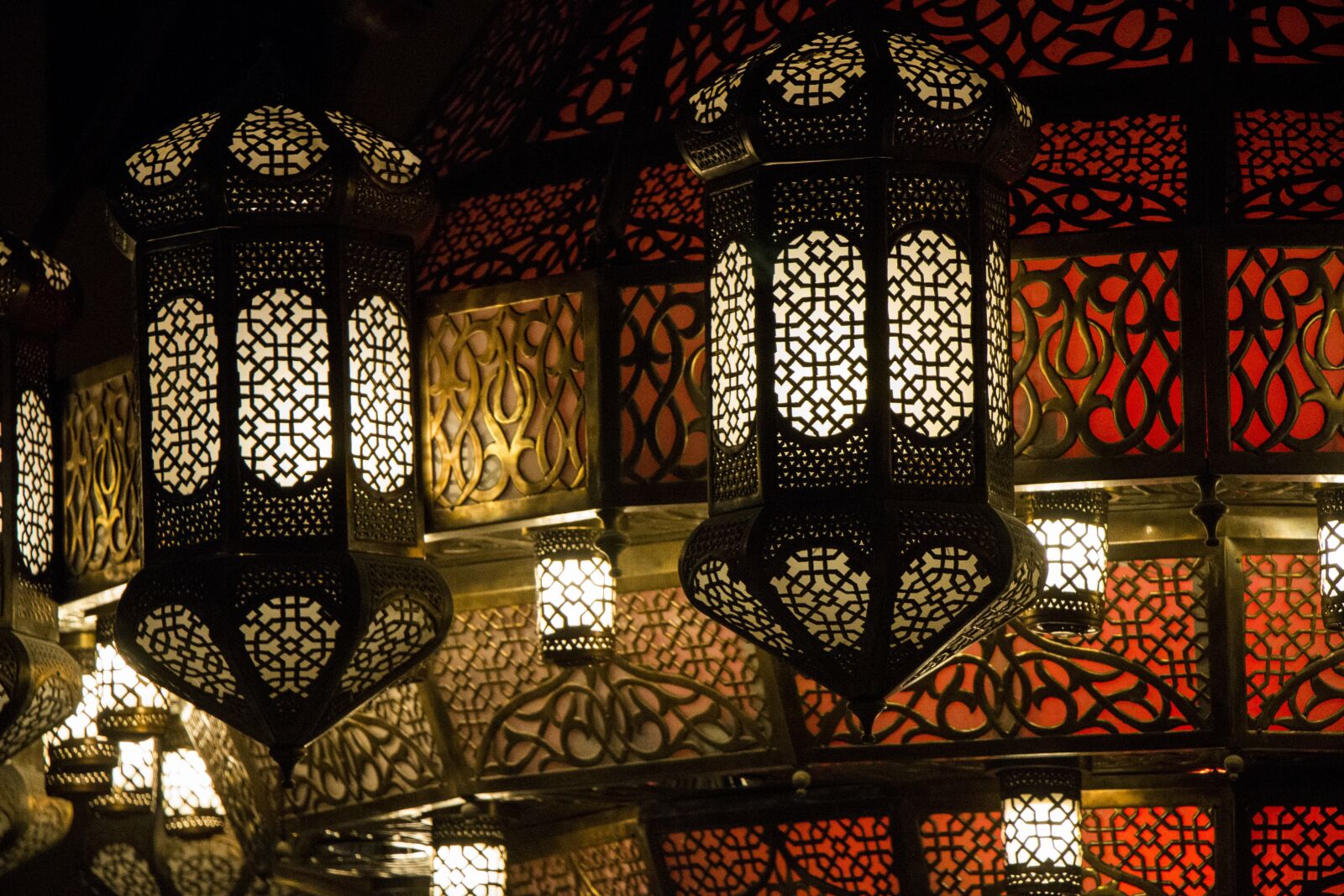 Canon EOS 70D sample photo. Lamp, arabic, magic photography