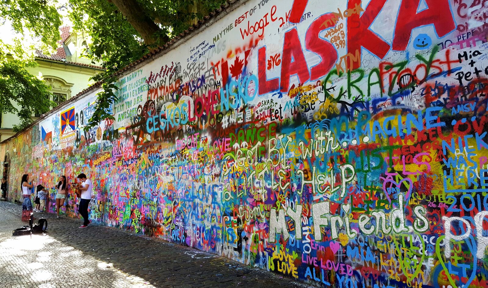 Samsung GALAXY S6 edge sample photo. John lennon wall, prague photography